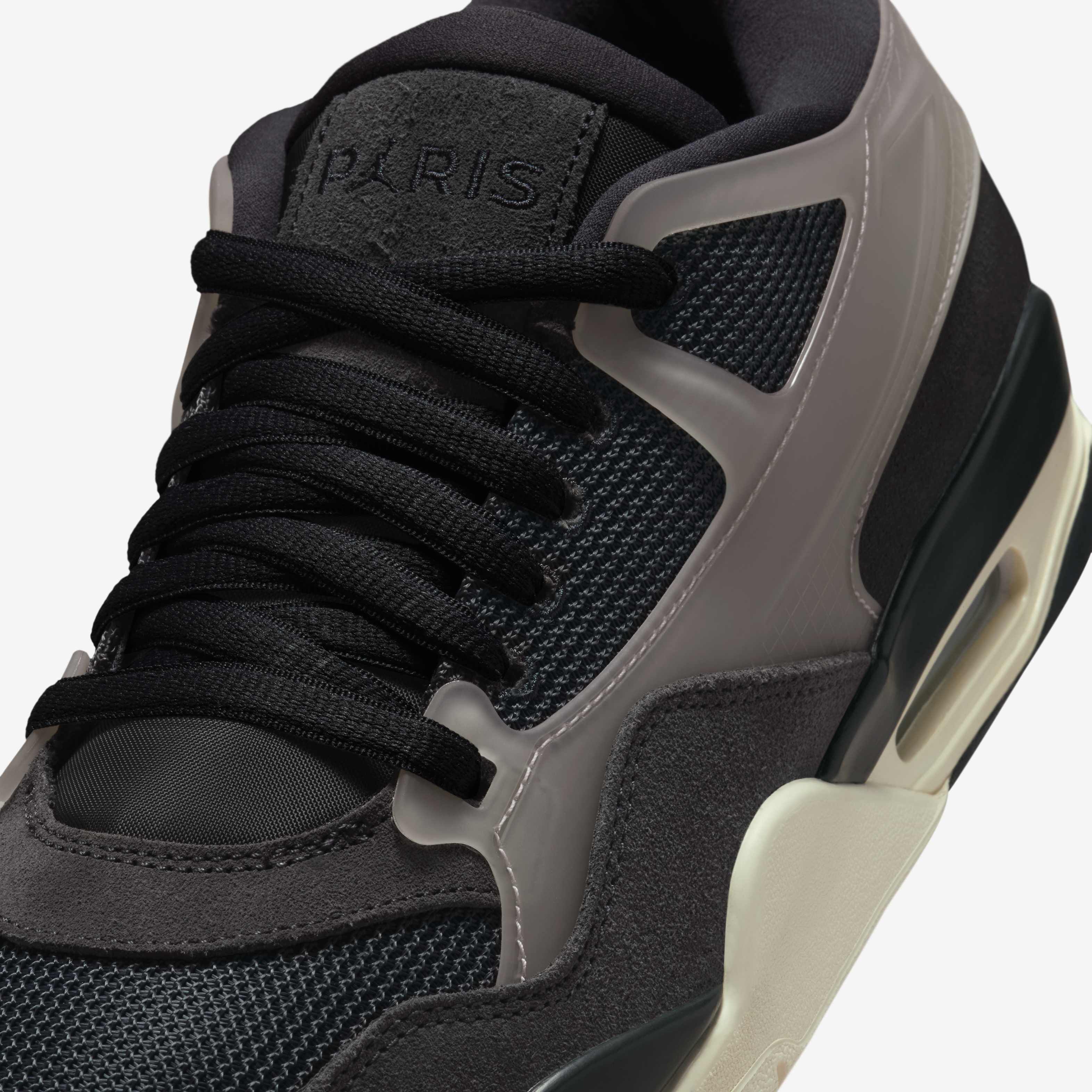 باريس سان جيرمان x اير جوردن 4 ار ام image number 6