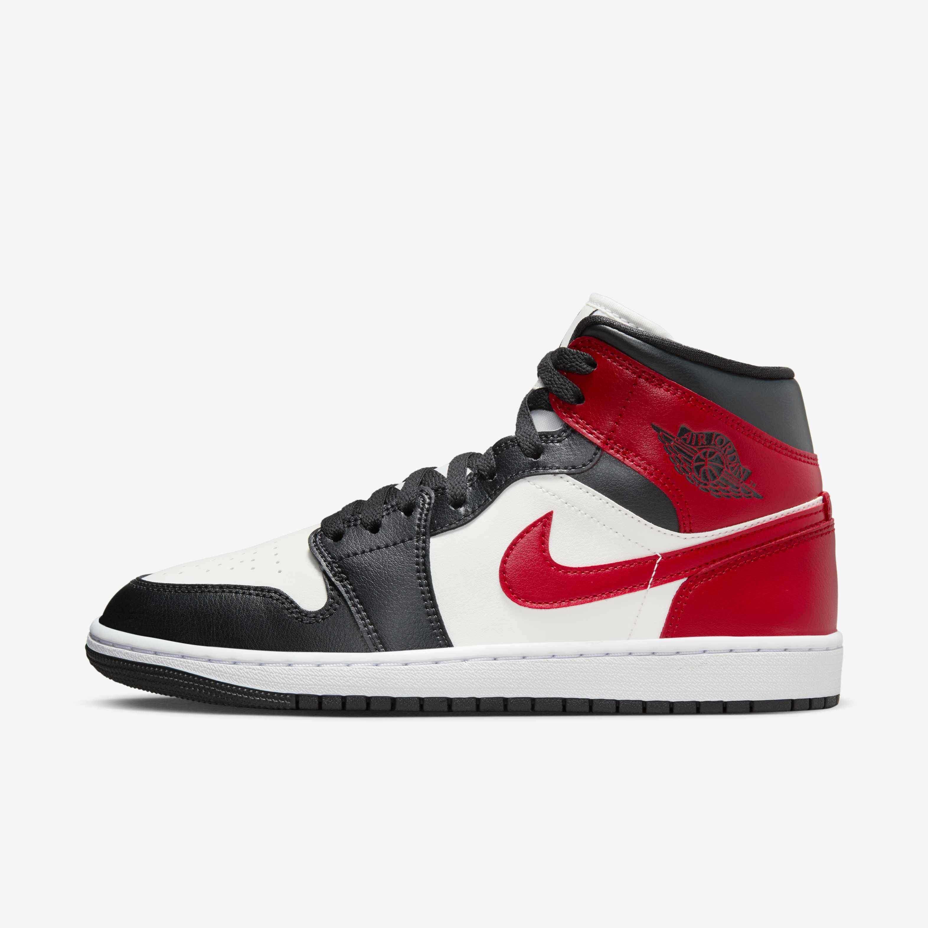 Air Jordan 1 Mid image number 0