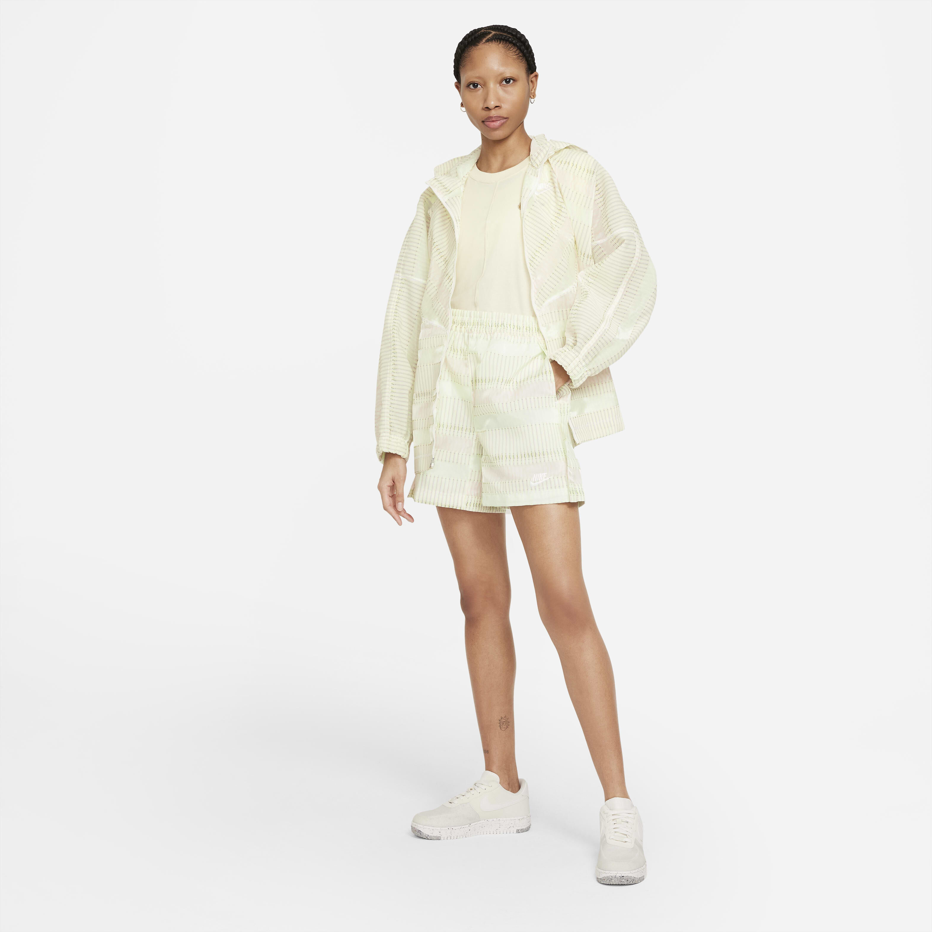 نايكي سبورتسوير image number 5