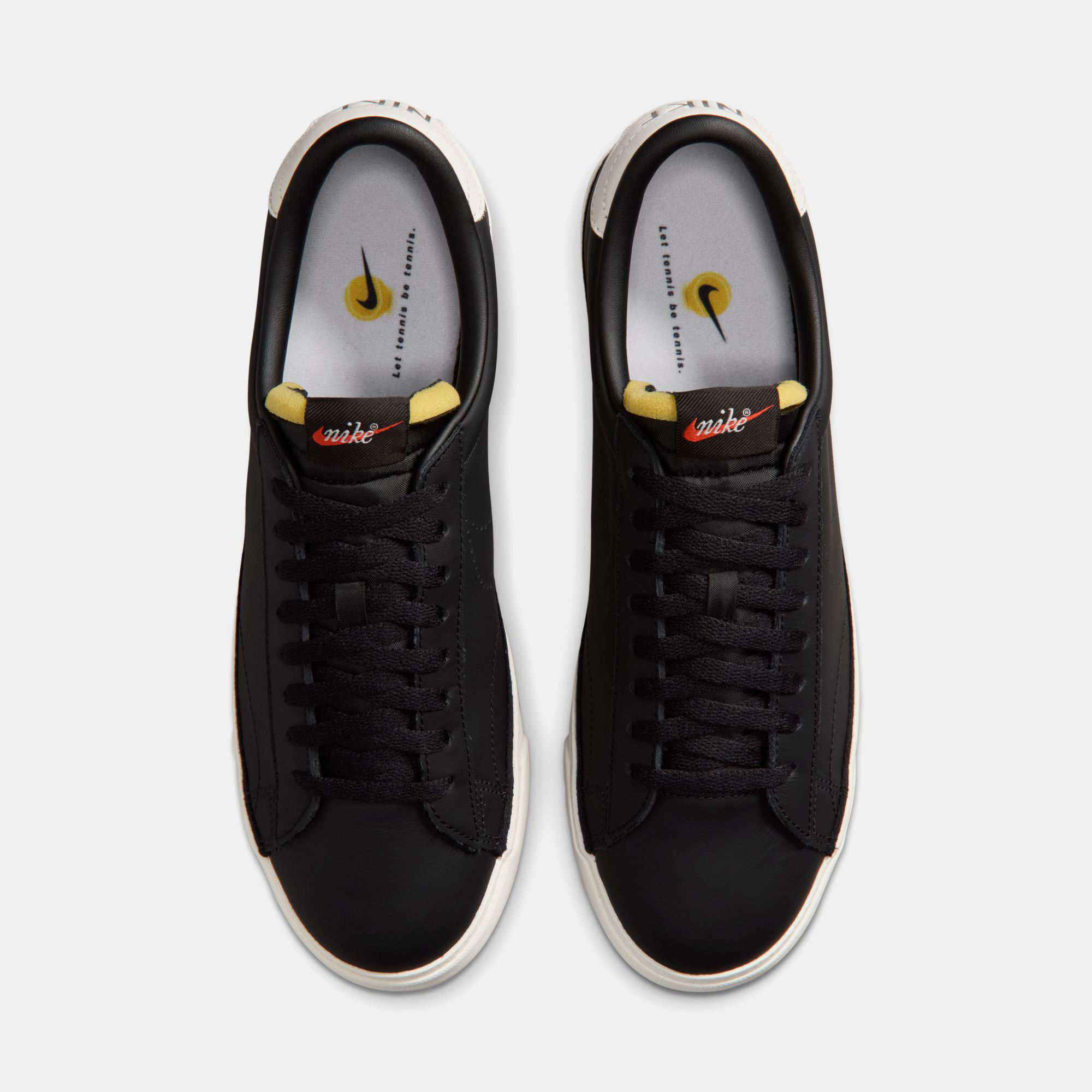 Nike Tennis Classic image number 3