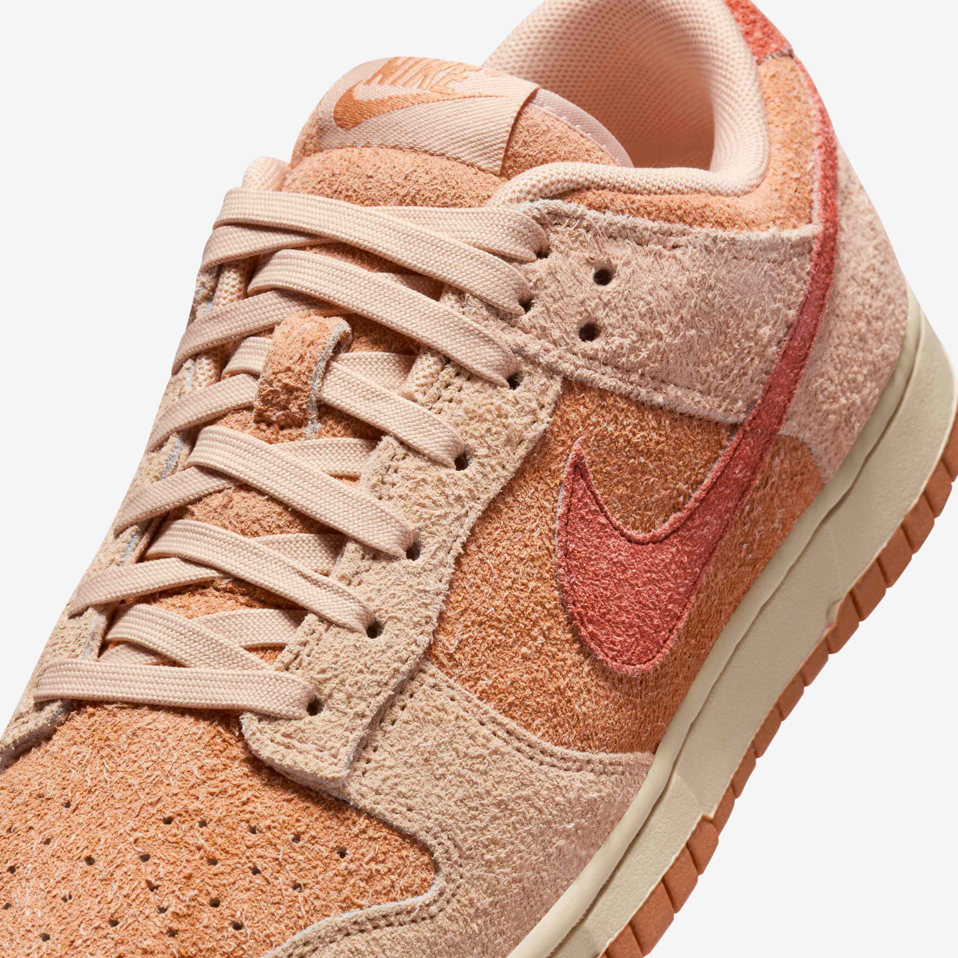 Nike Dunk Low image number 6
