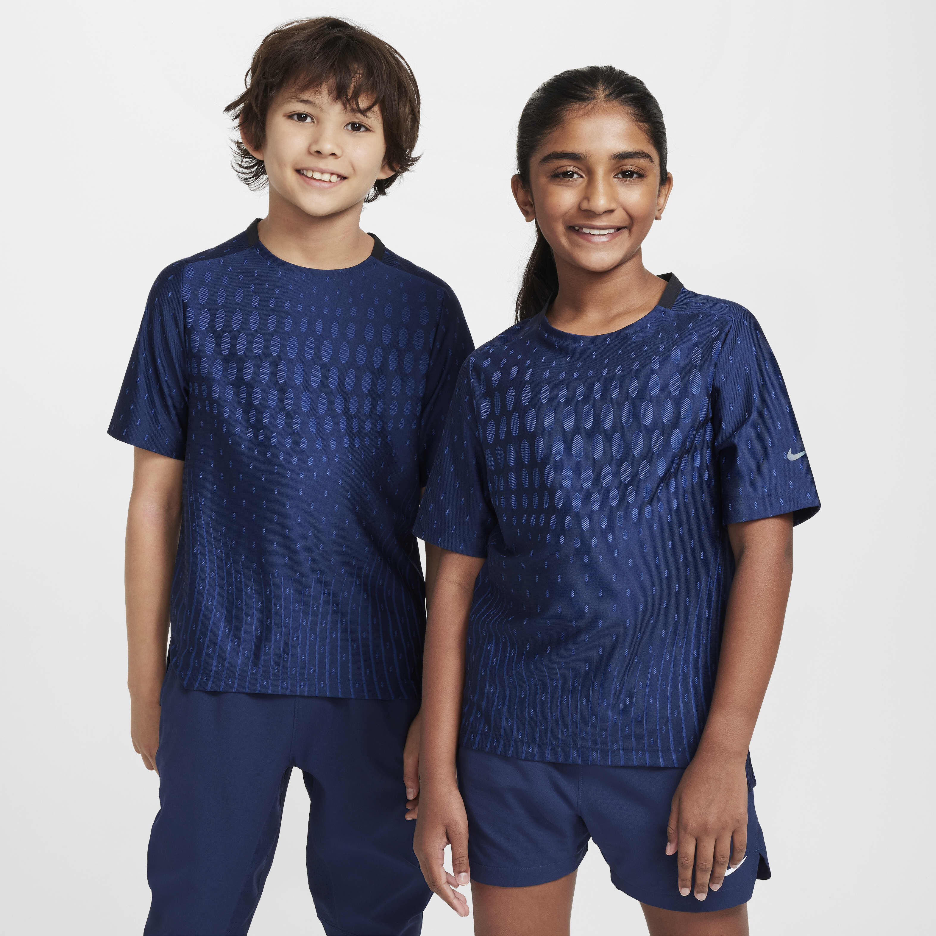 Nike Multi Tech image number 0
