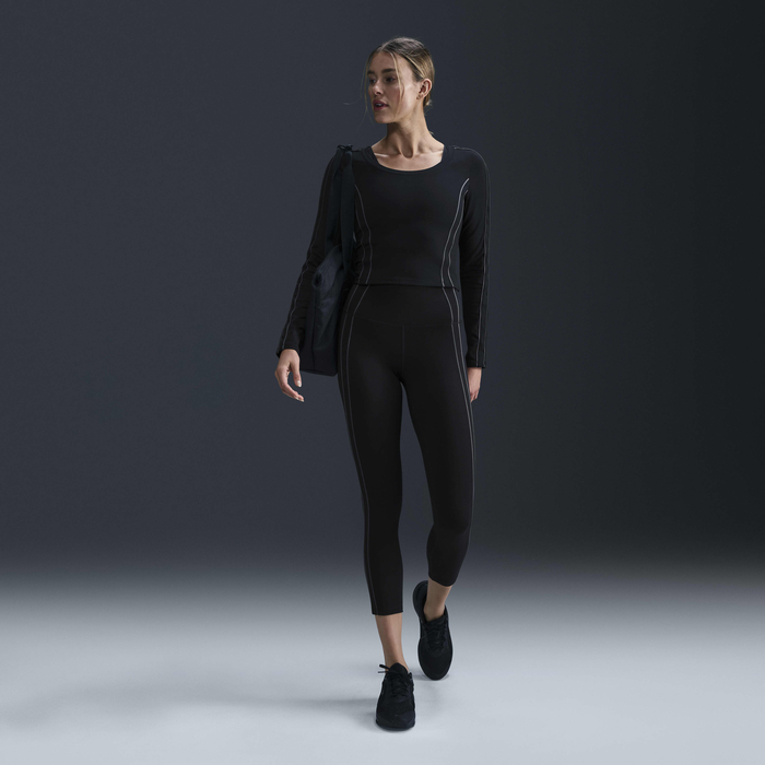 Nike One image number 0 Nike One image number 0