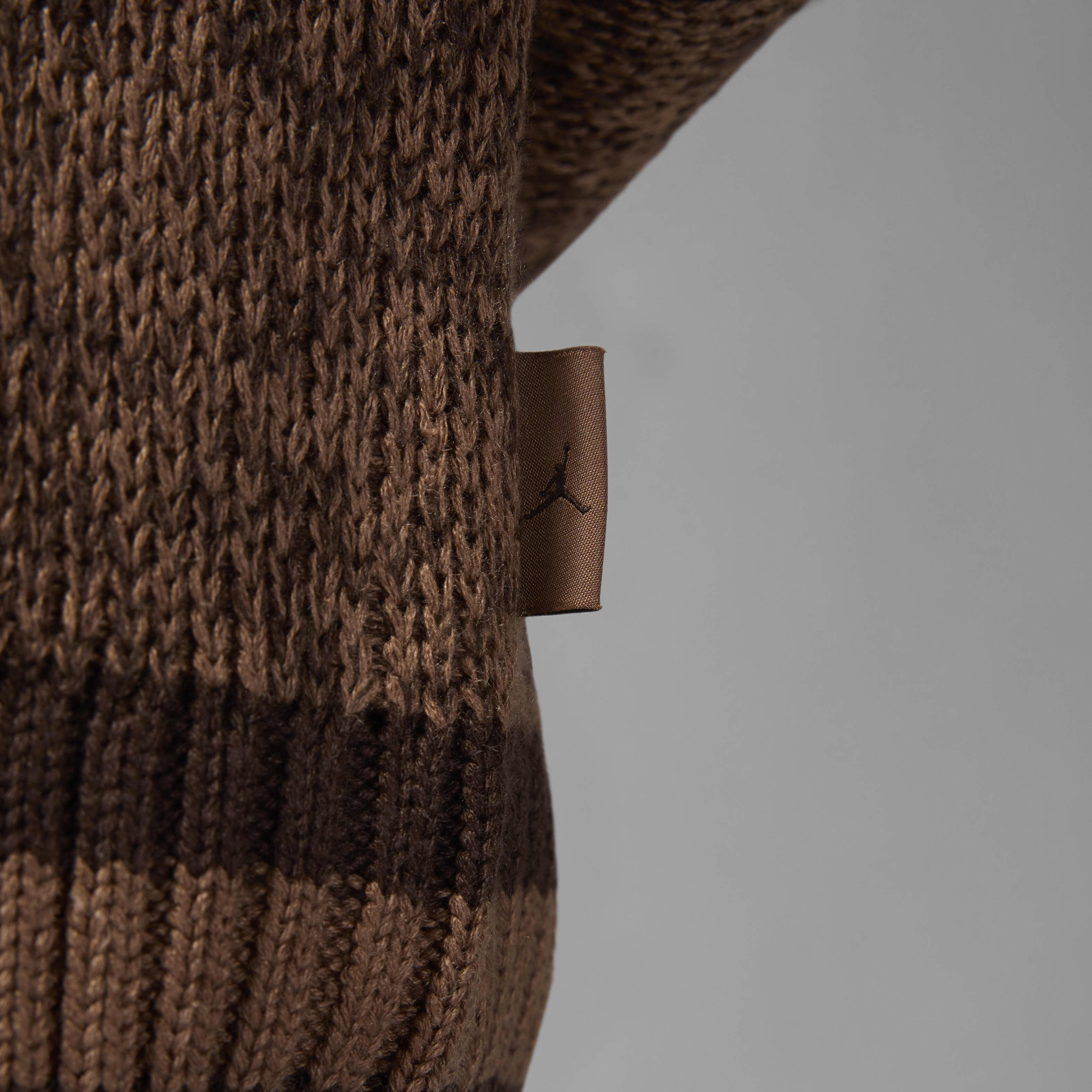 Air Jordan image number 3