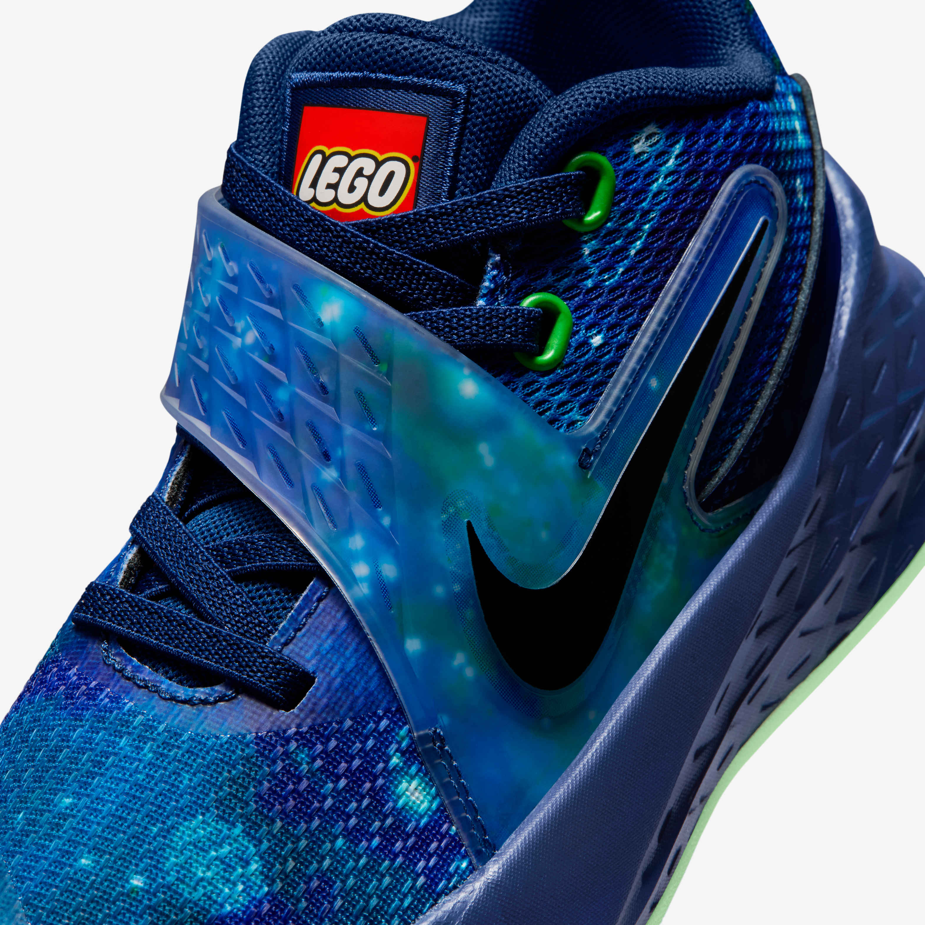 Nike Hustle D 12 x LEGO&reg; Collection image number 6