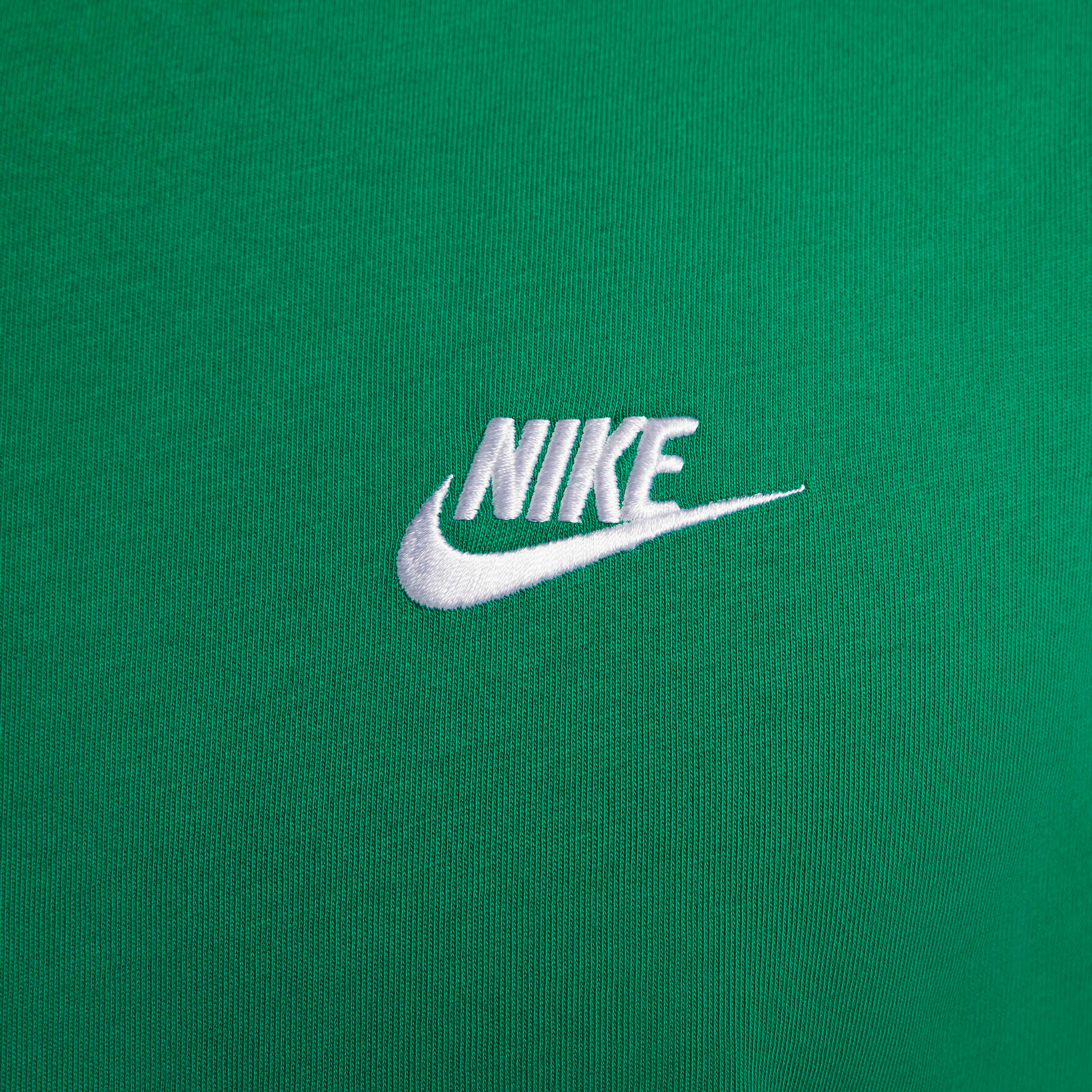 Nike Sportswear Club image number 3
