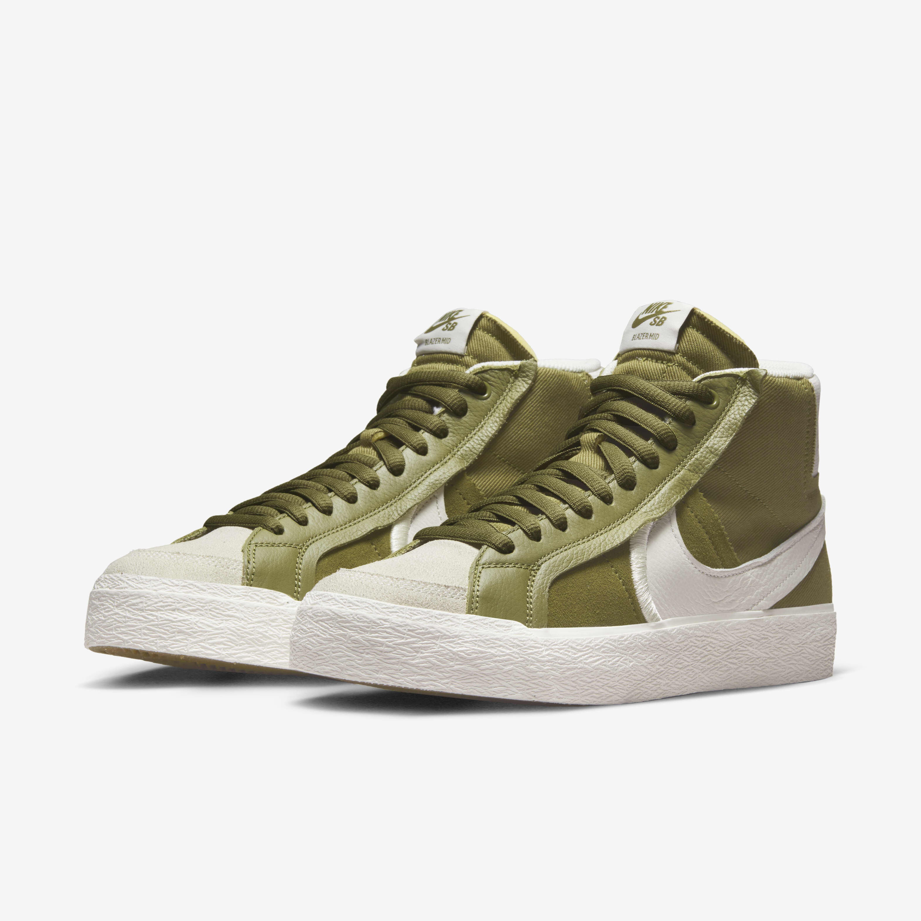 Nike SB Zoom Blazer Mid Premium Plus image number 4