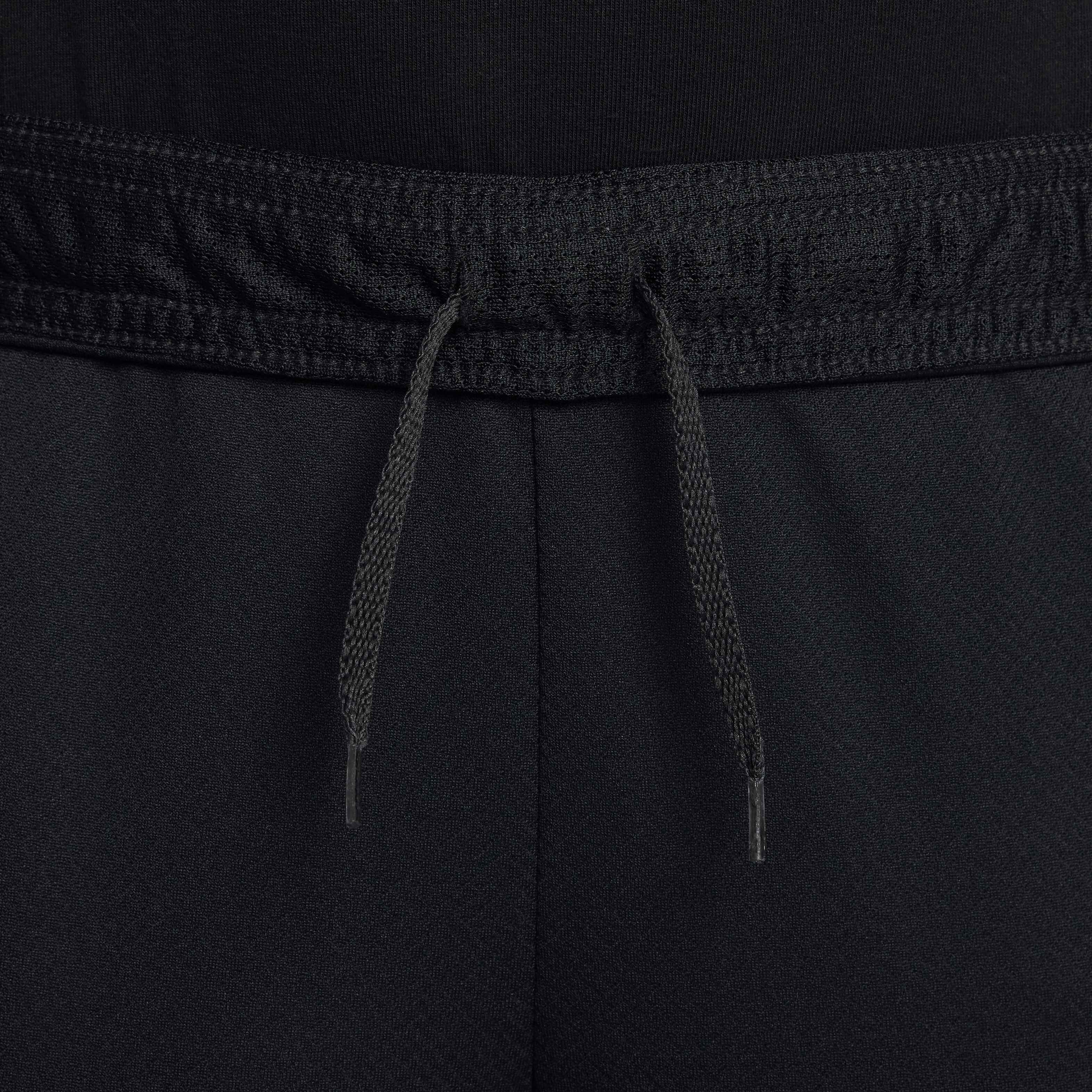 Liverpool FC Strike Special Edition image number 3