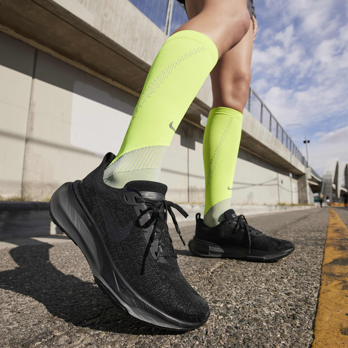 نايكي انفنسيبل 3 image number 11 نايكي انفنسيبل 3 image number 11