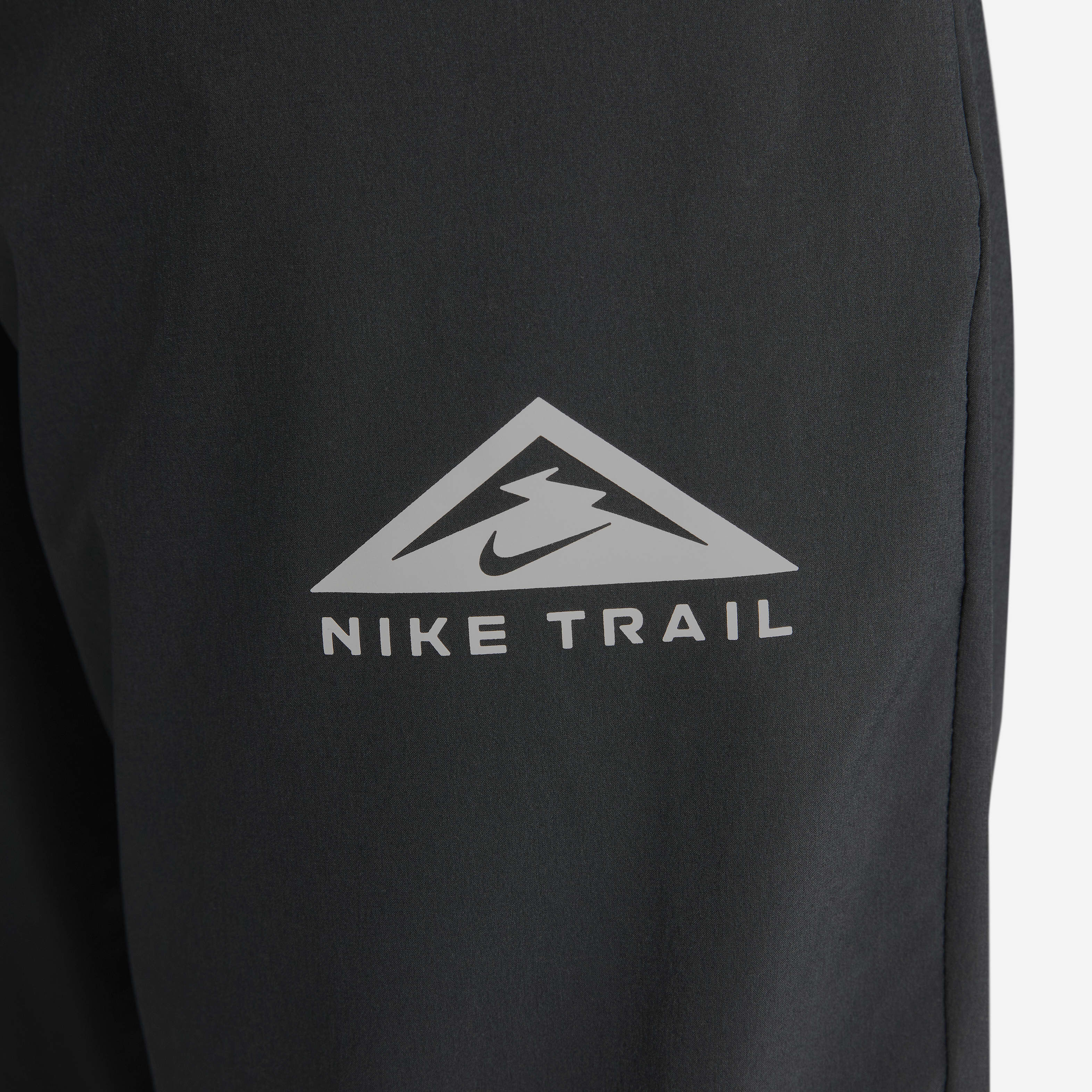 Nike trail logo clearance