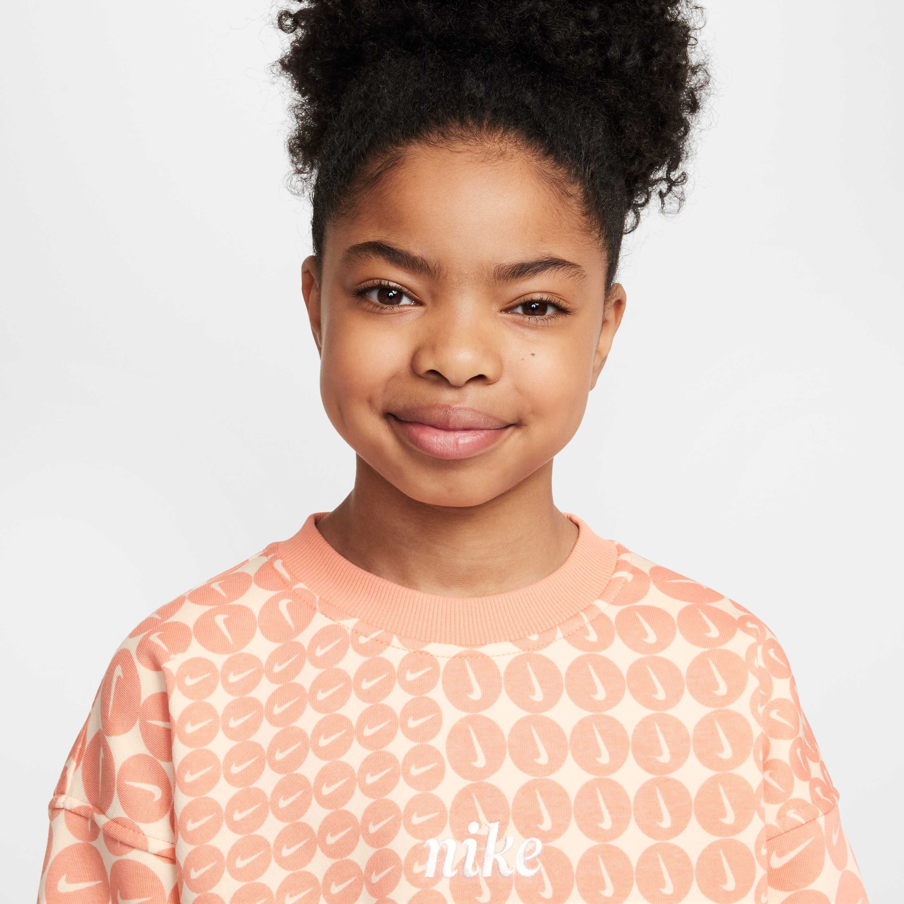 نايكي سبورتسوير كلوب فليس image number 2