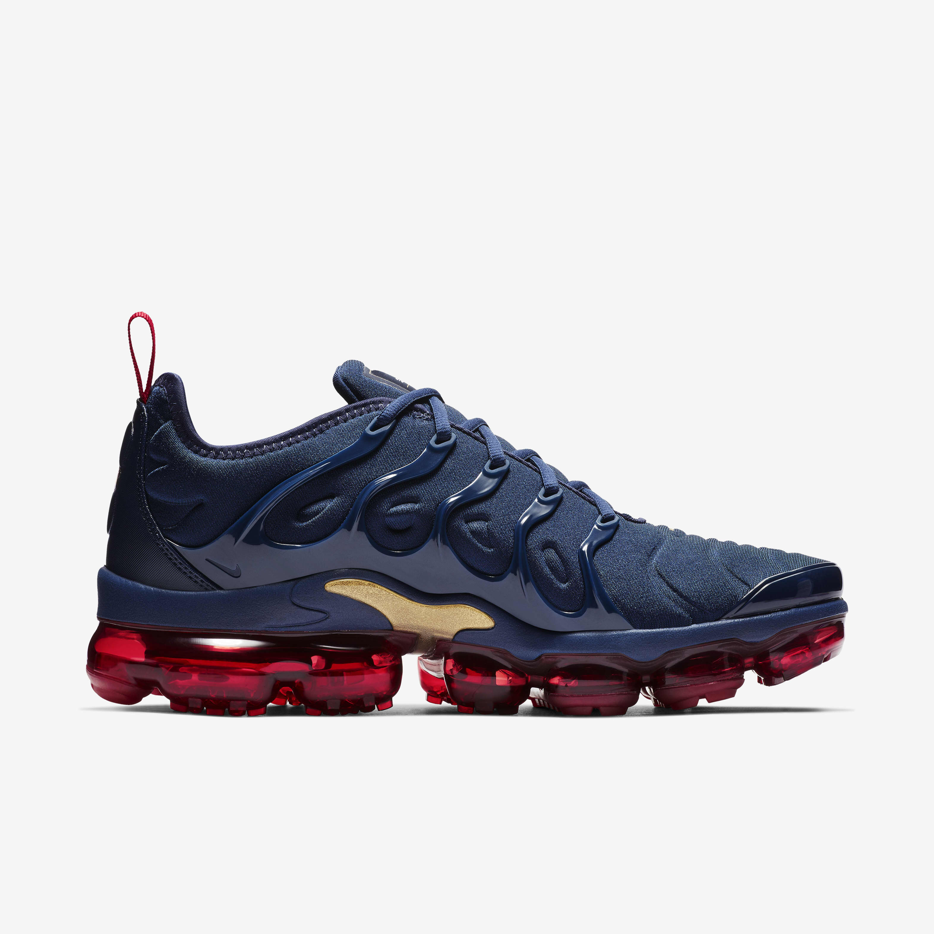Nike vapormax plus navy red gold store