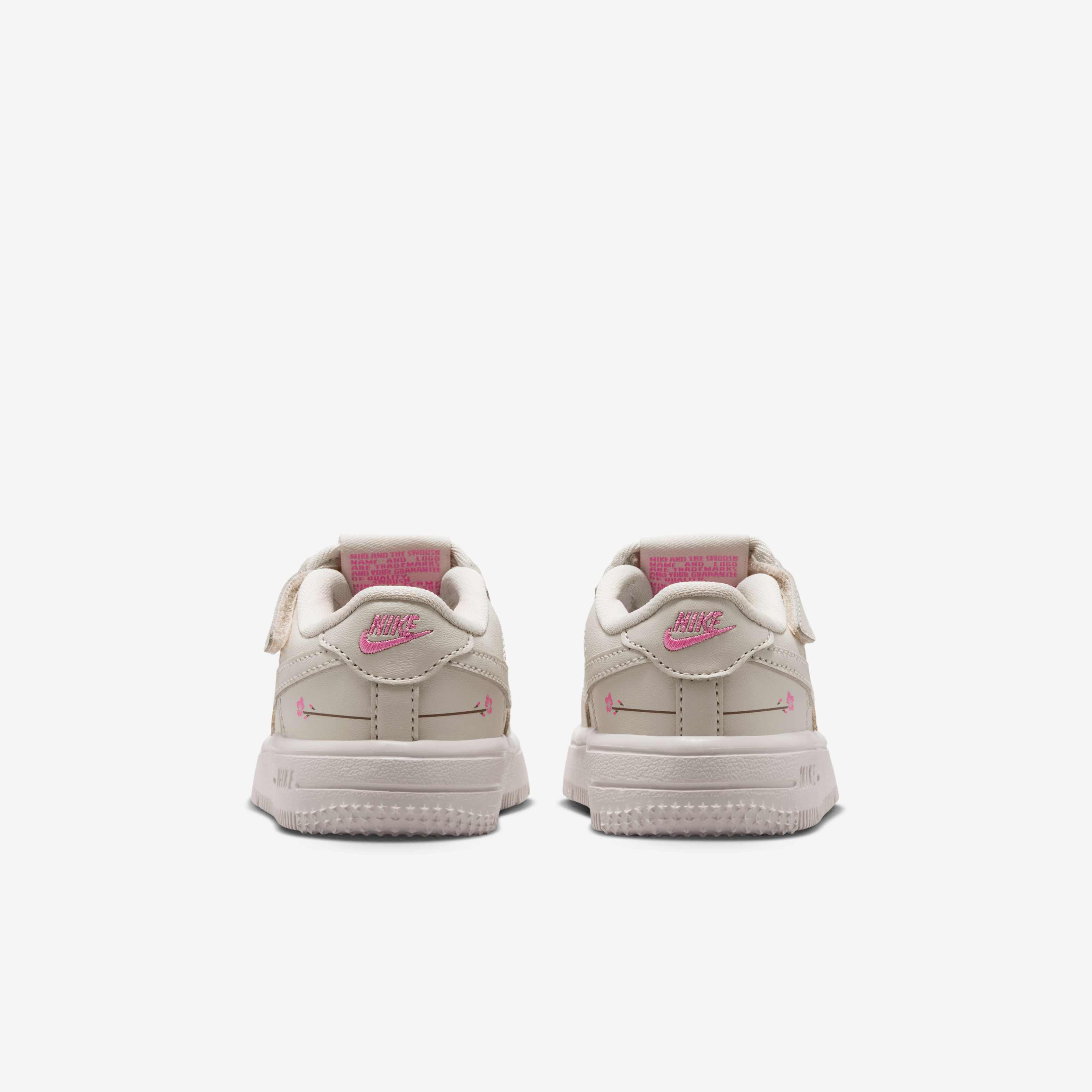 نايكي فورس 1 لو ايزي-اون image number 5