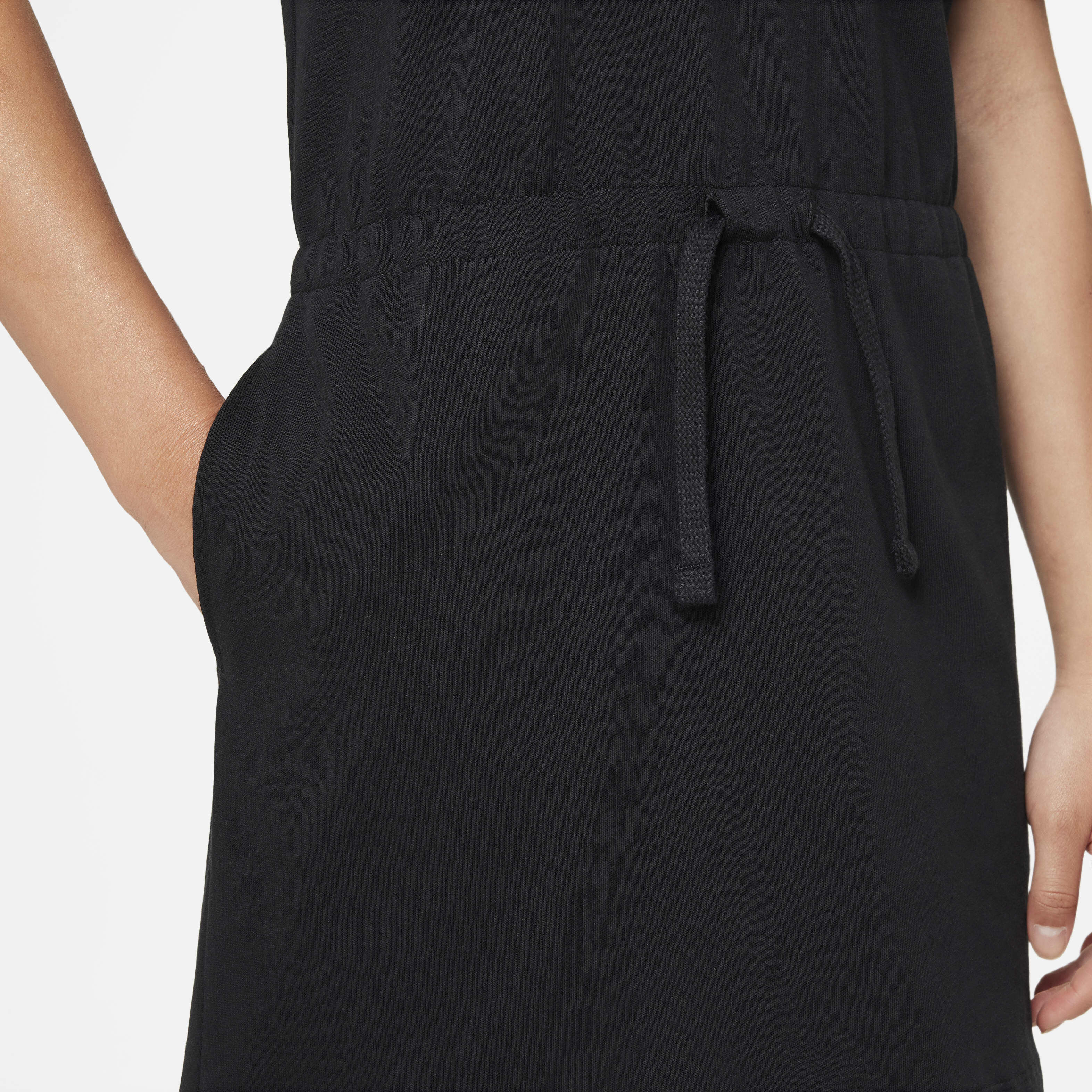 نايكي سبورتسوير image number 3