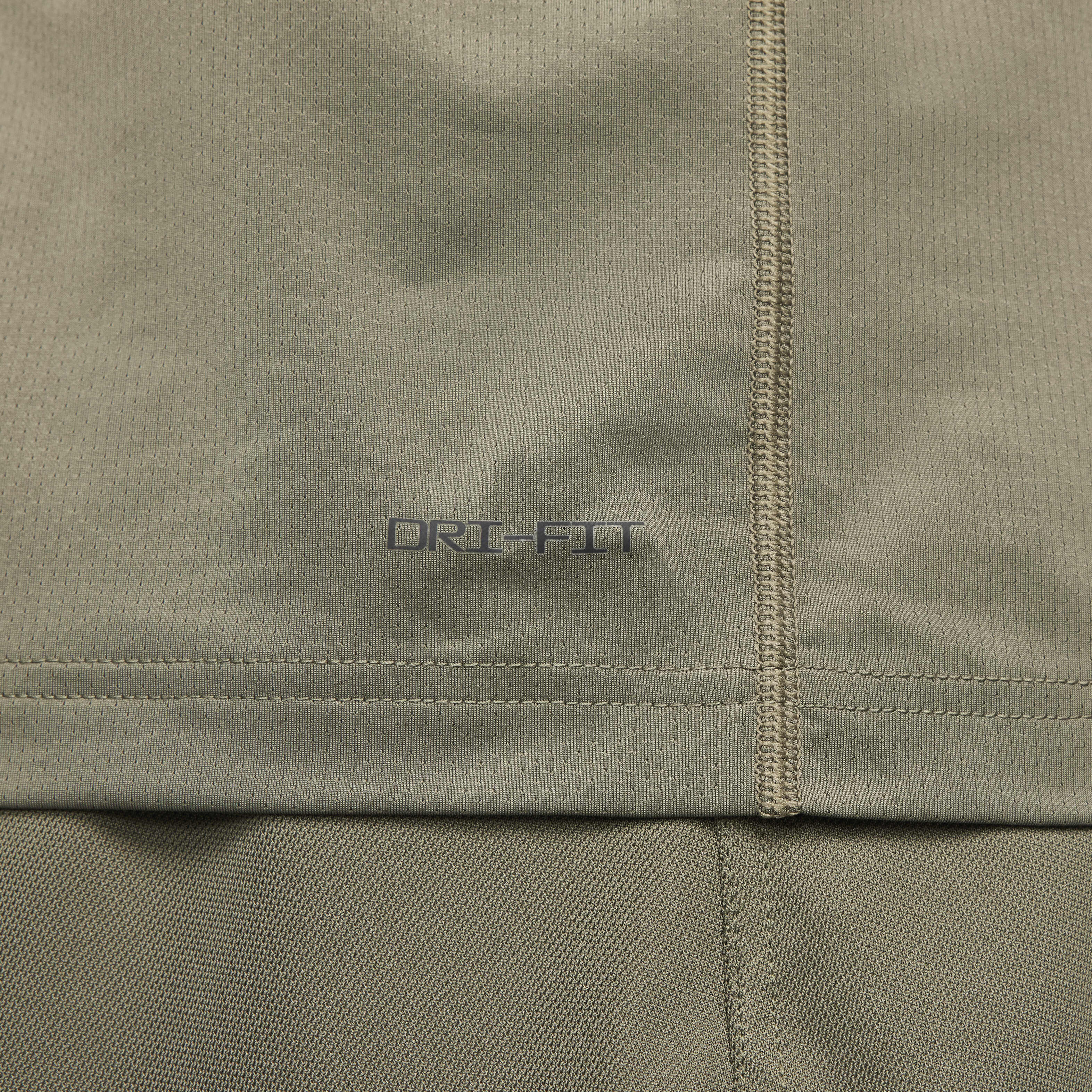 نايكي ريدي image number 3