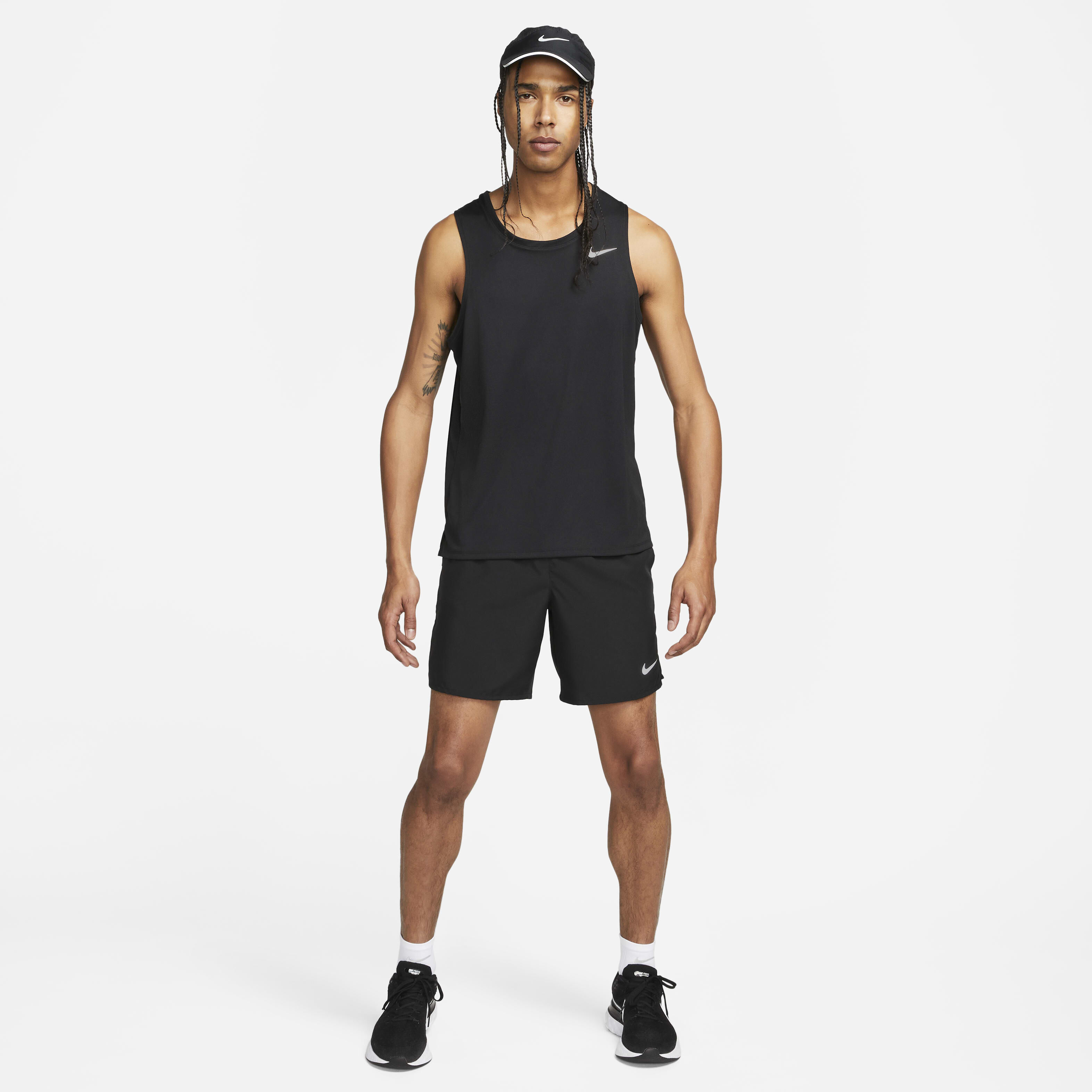 Nike Miler image number 4