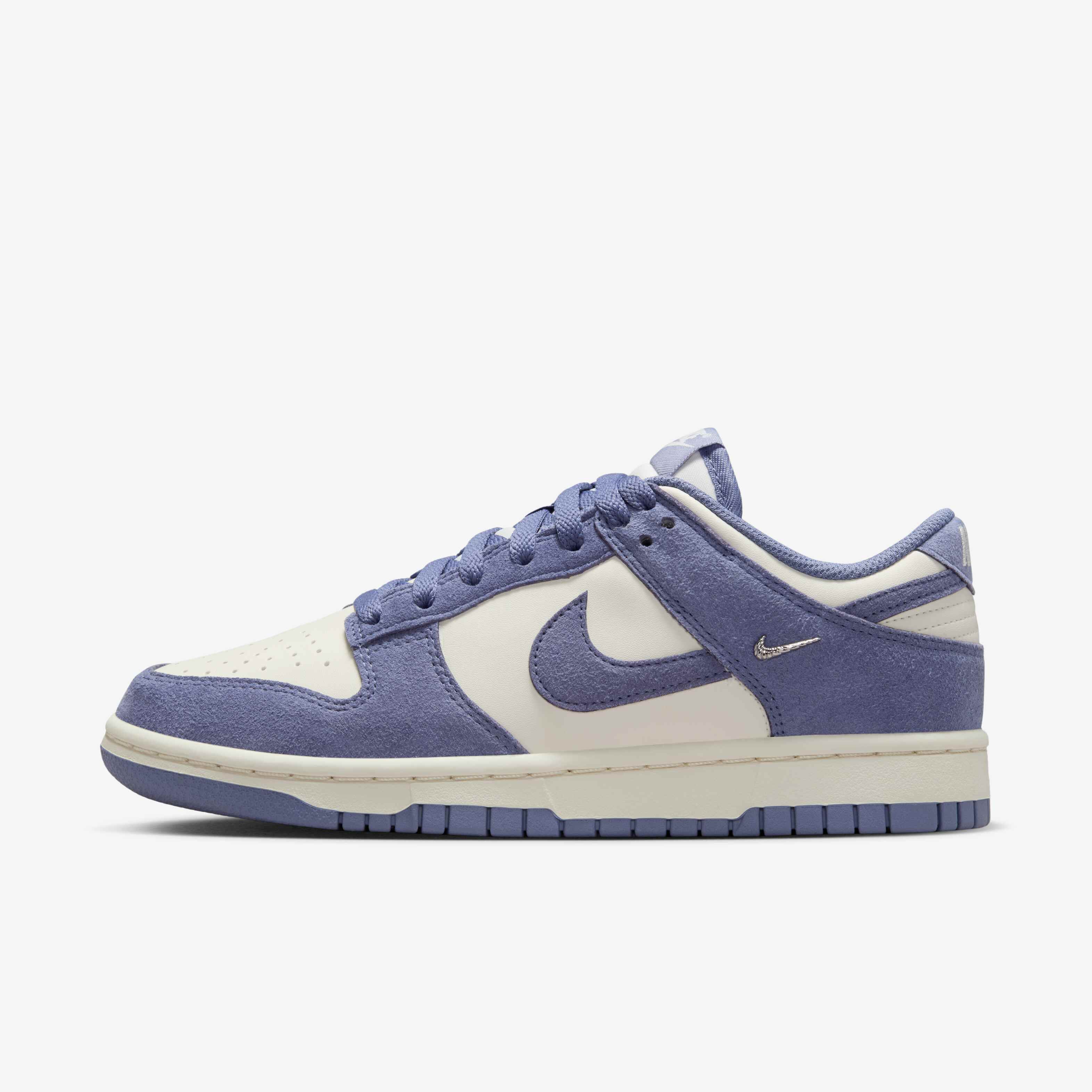 Nike Dunk Low image number 0