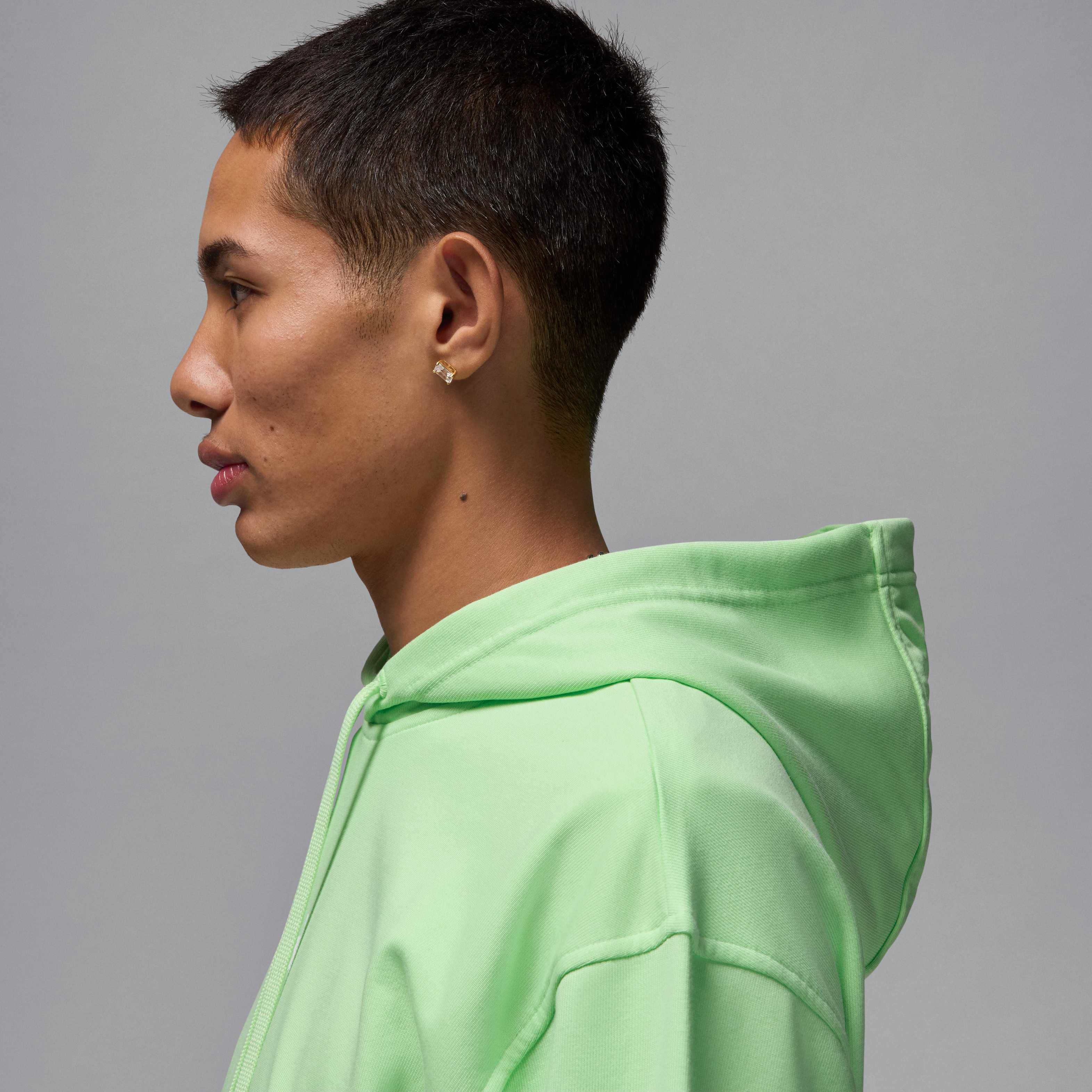 Jordan Sport Crossover image number 4