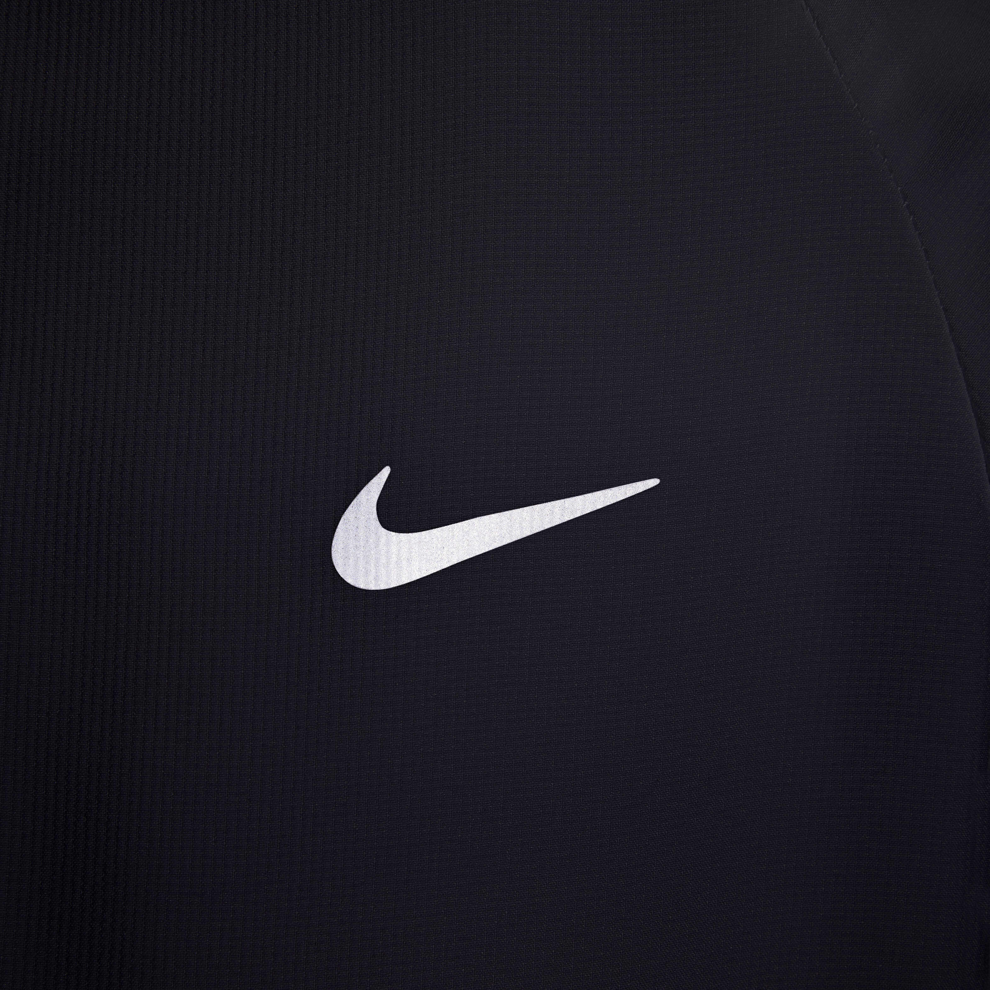 Nike image number 8