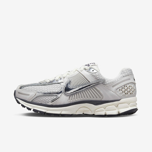 Metallic Styles-Nike, Nike Zoom Vomero 5, Women's Shoes