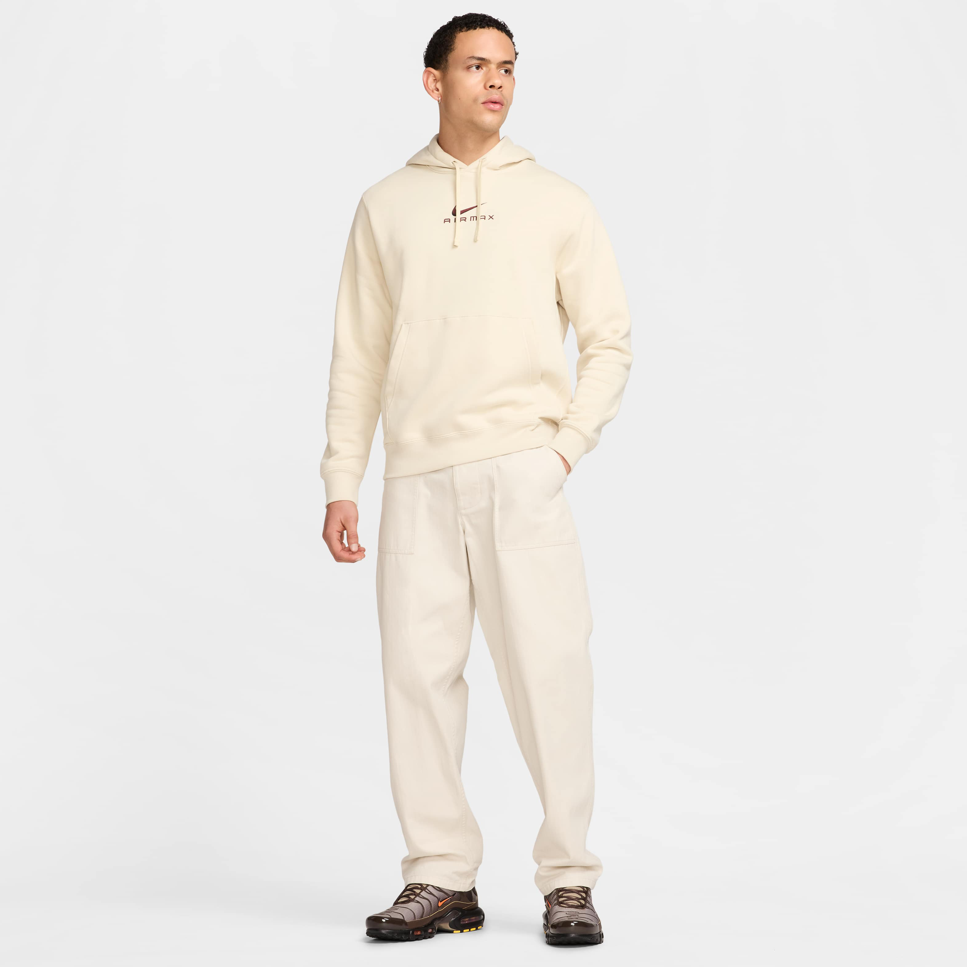 نايكي كلوب image number 6