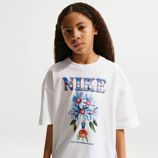New In Kids' Graphic T Shirts-Nike, Nike Sportswear, Older Kids' (Girls') Oversized T-Shirt