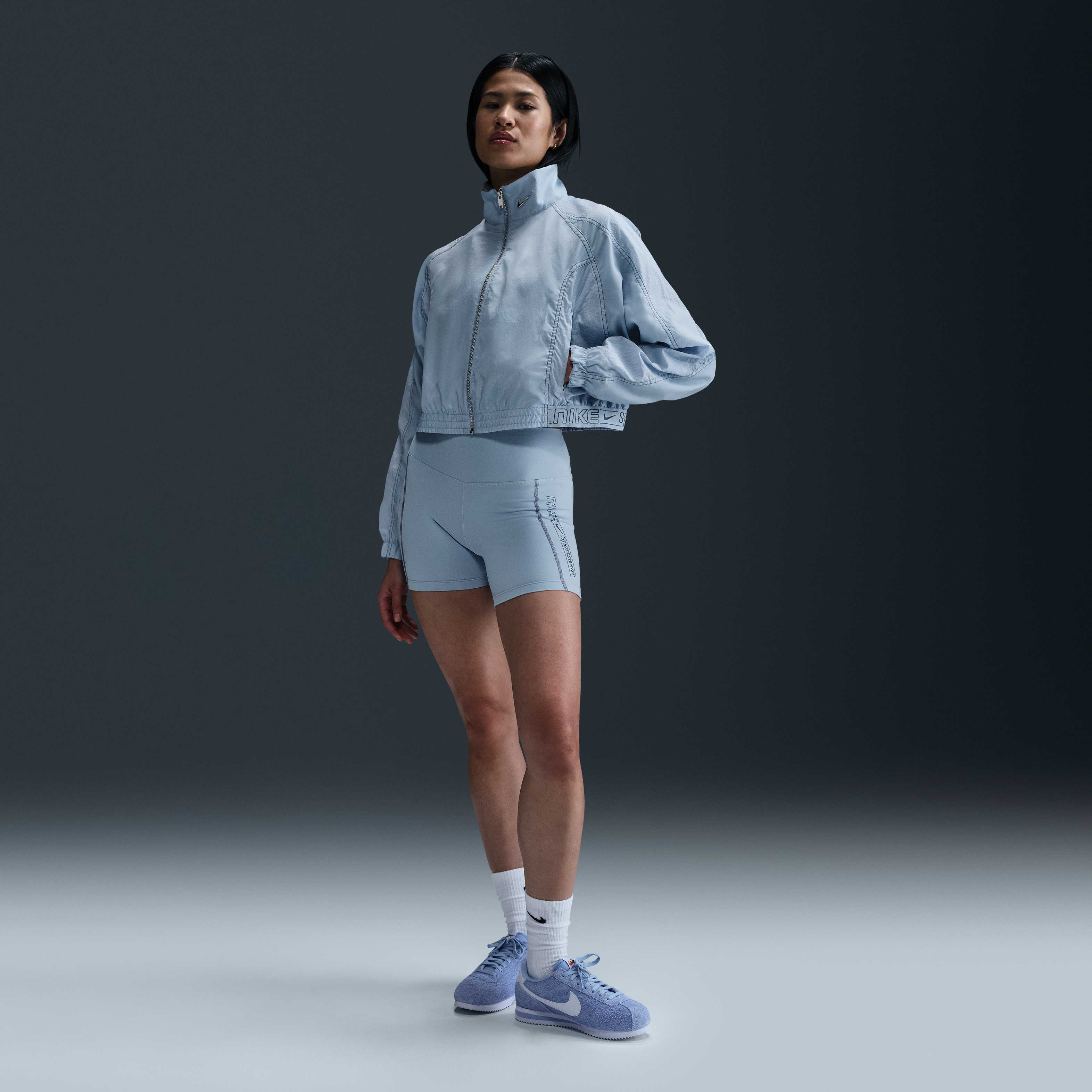 Nike Sportswear image number 3