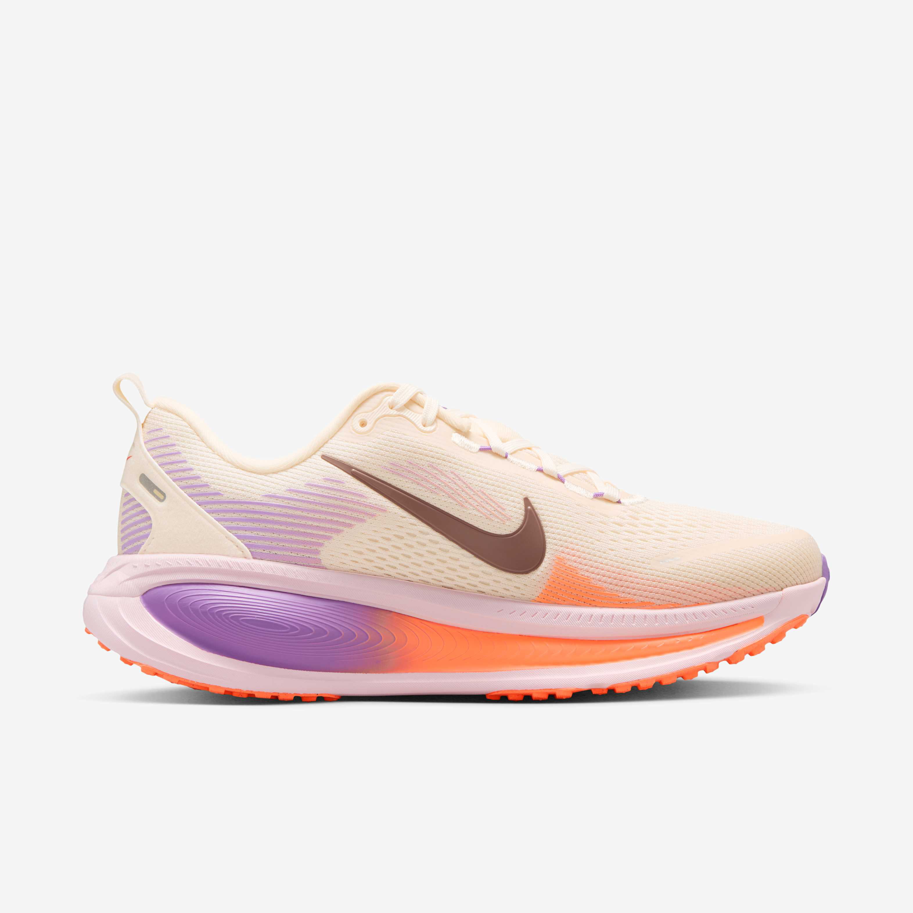 Nike Vomero 18 image number 2