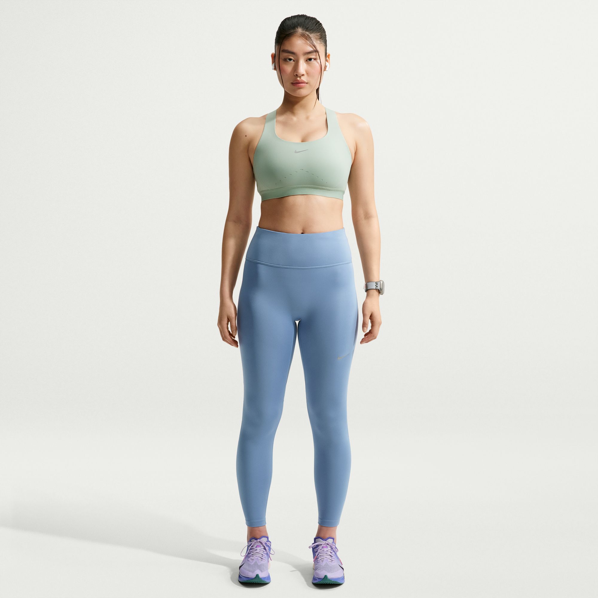 Nike Tempo image number 0