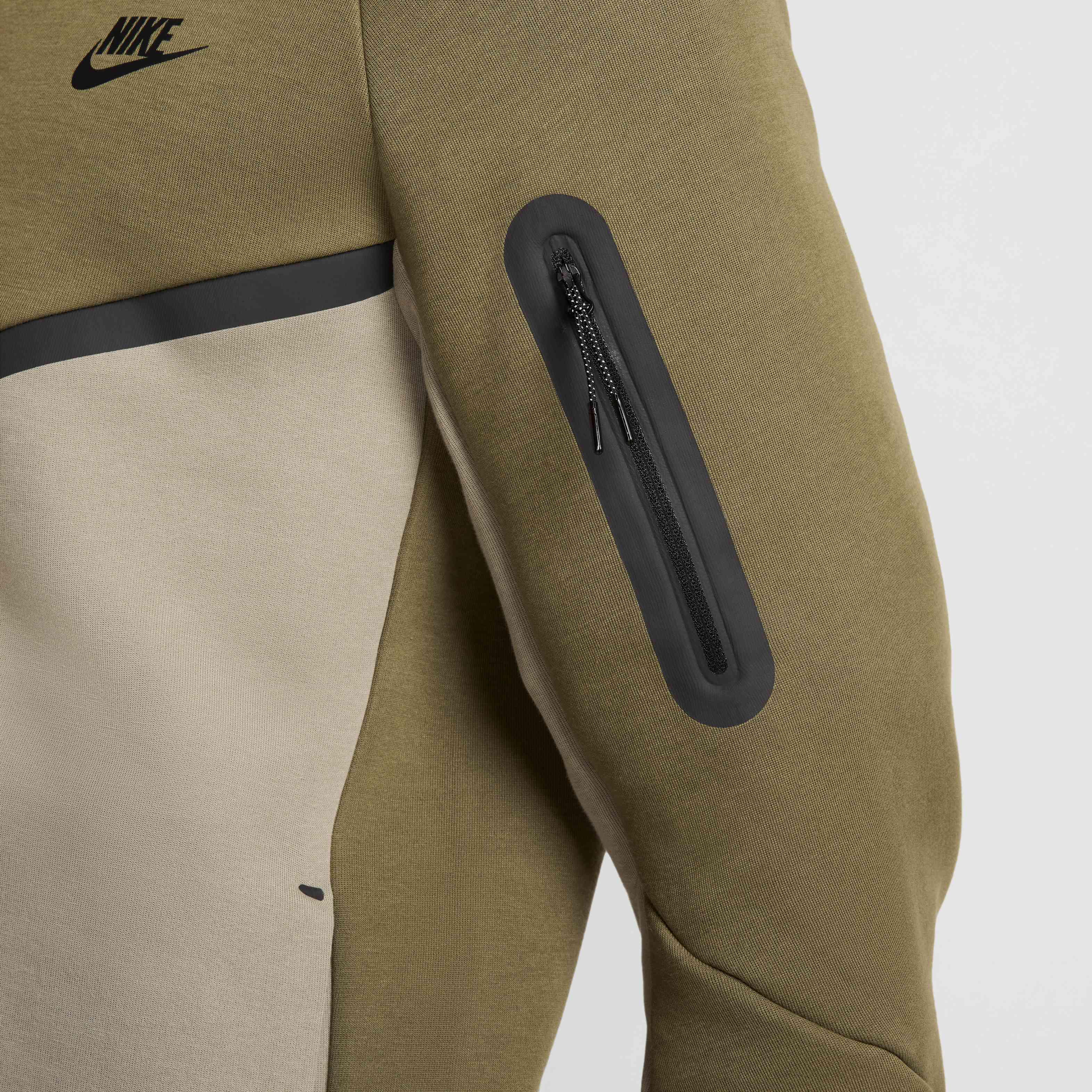 Nike Tech image number 6