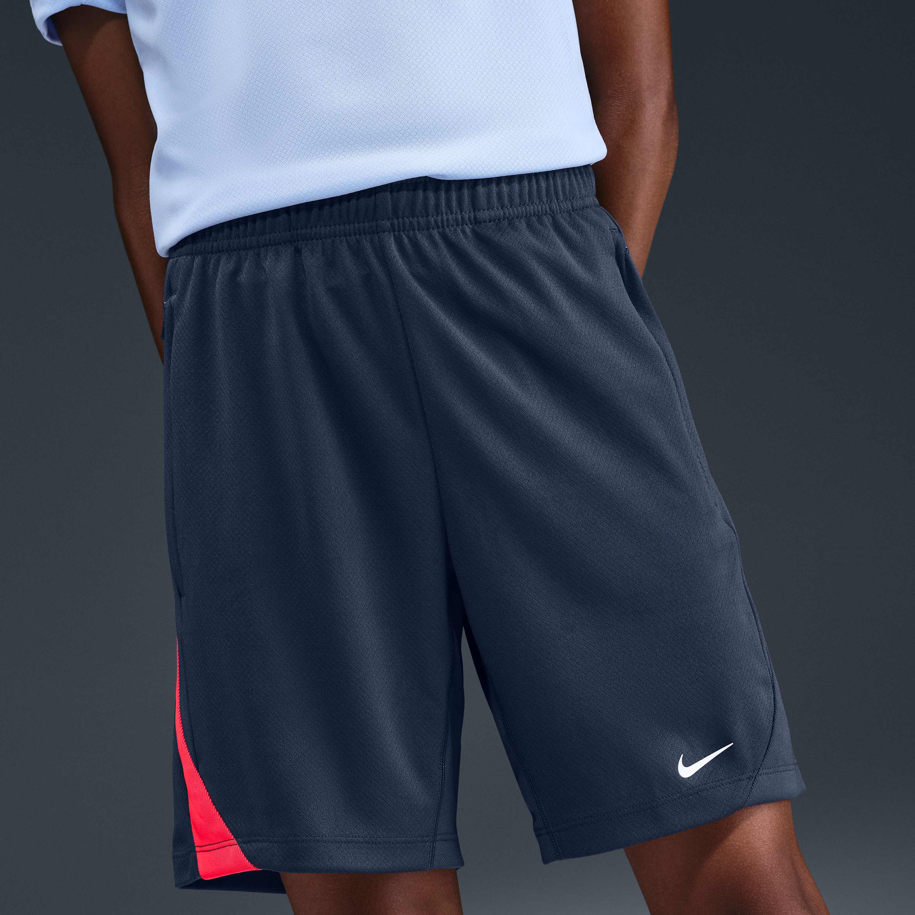 Nike Dri-FIT Strike image number 1