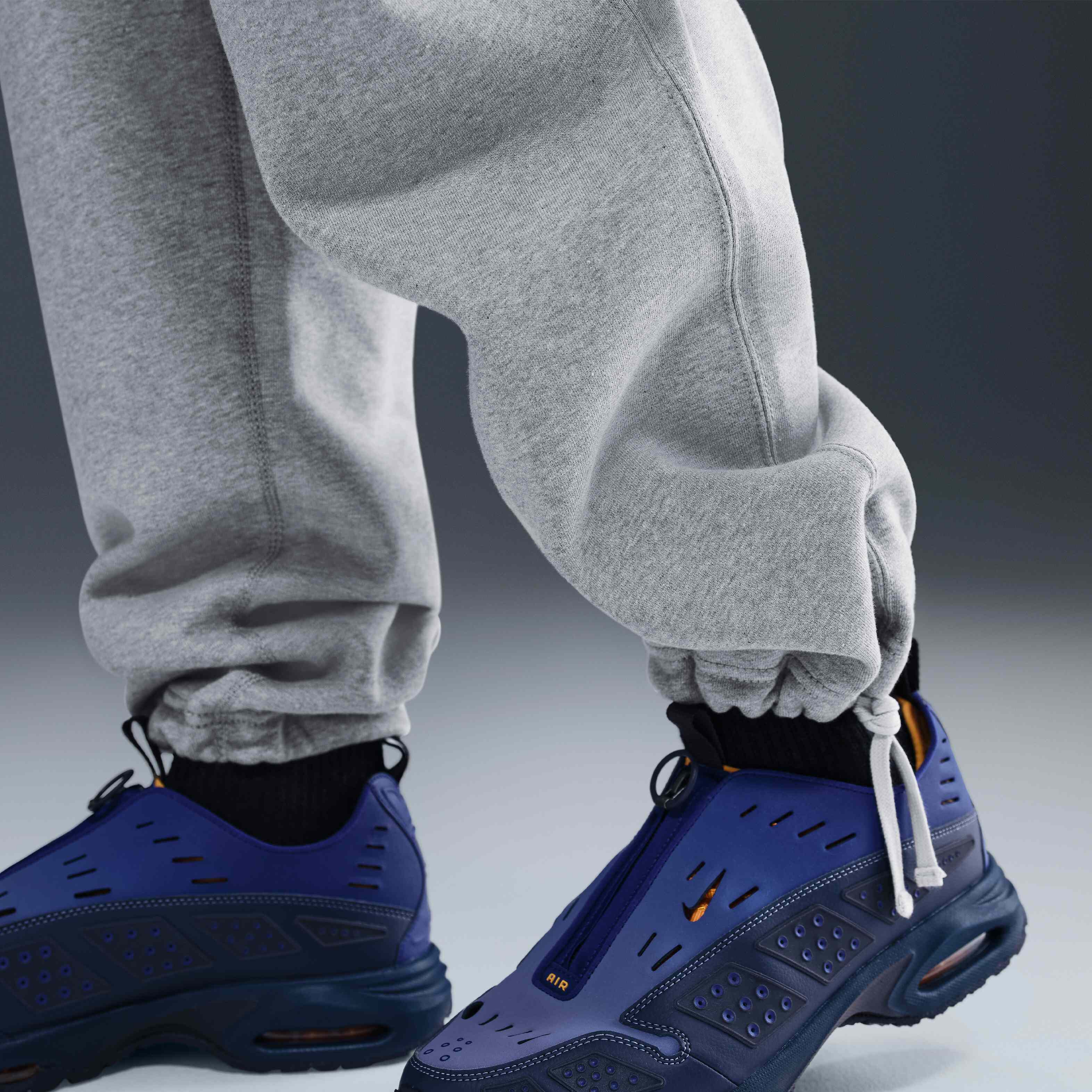 نايكي سولو سووش image number 5