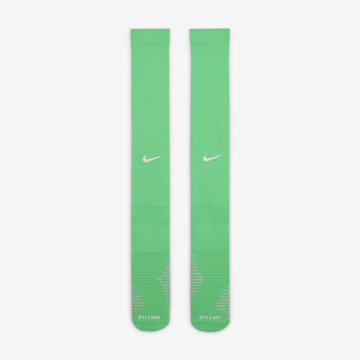 باريس سان-جيرمان سترايك image number 1 باريس سان-جيرمان سترايك image number 1