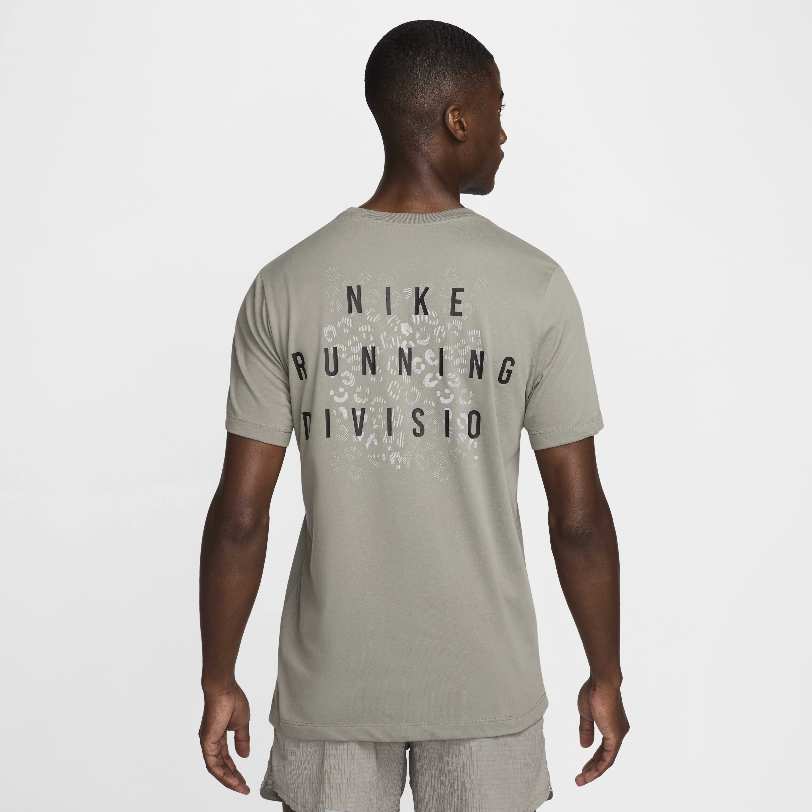 Nike Running Division image number 1
