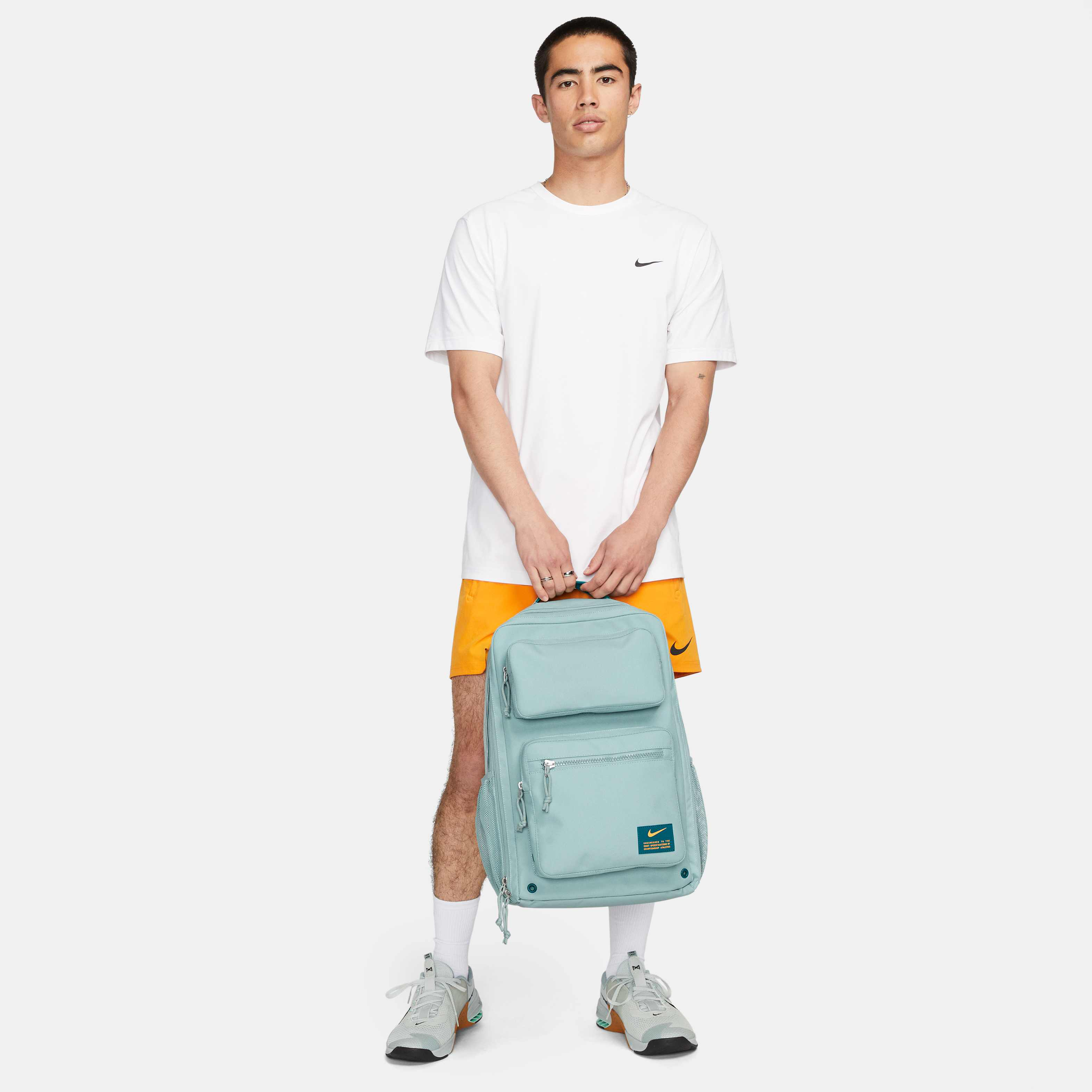 نايكي يوتيليتي سبيد image number 12