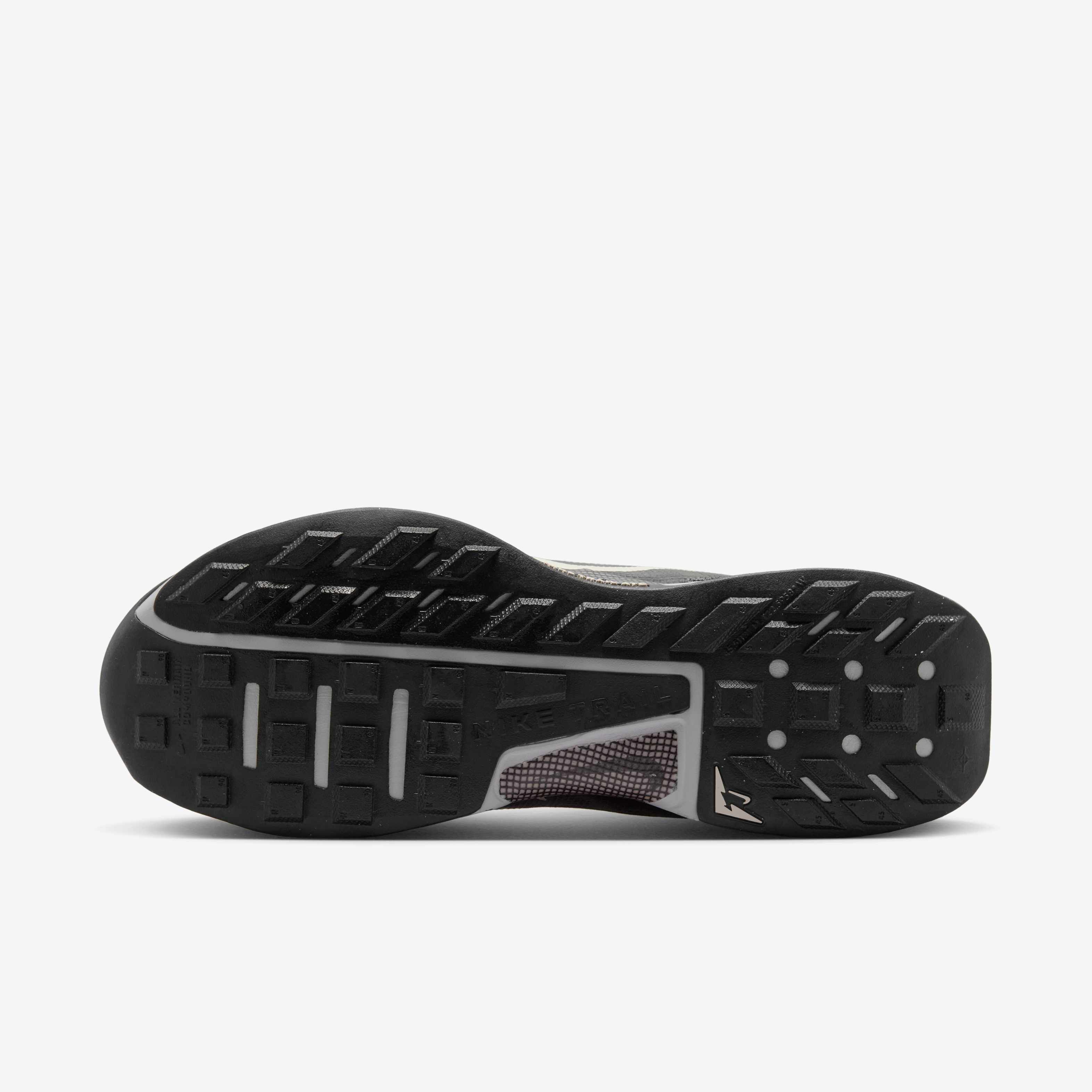 نايكي جونيبر تريل 4 image number 1