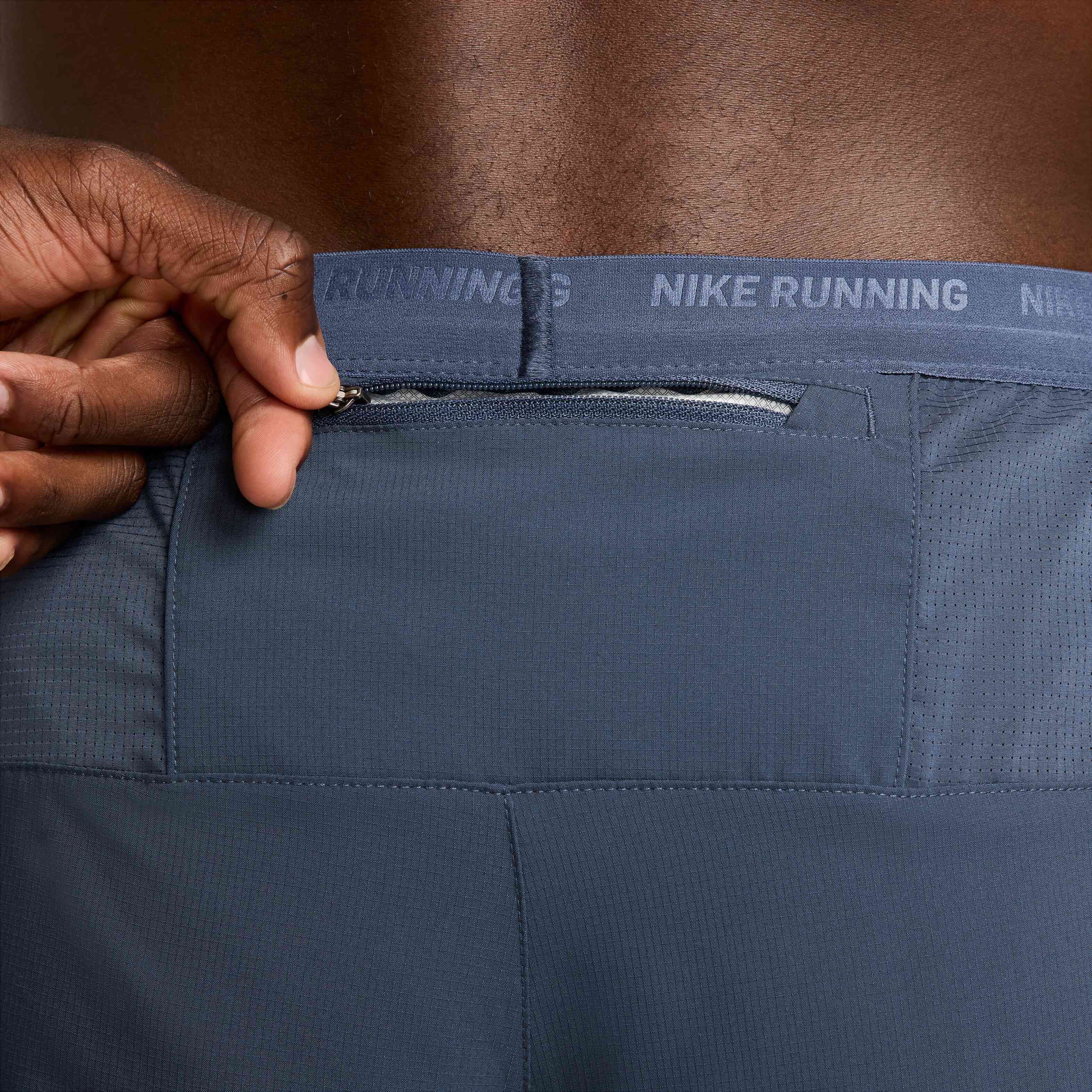 Nike Stride image number 6