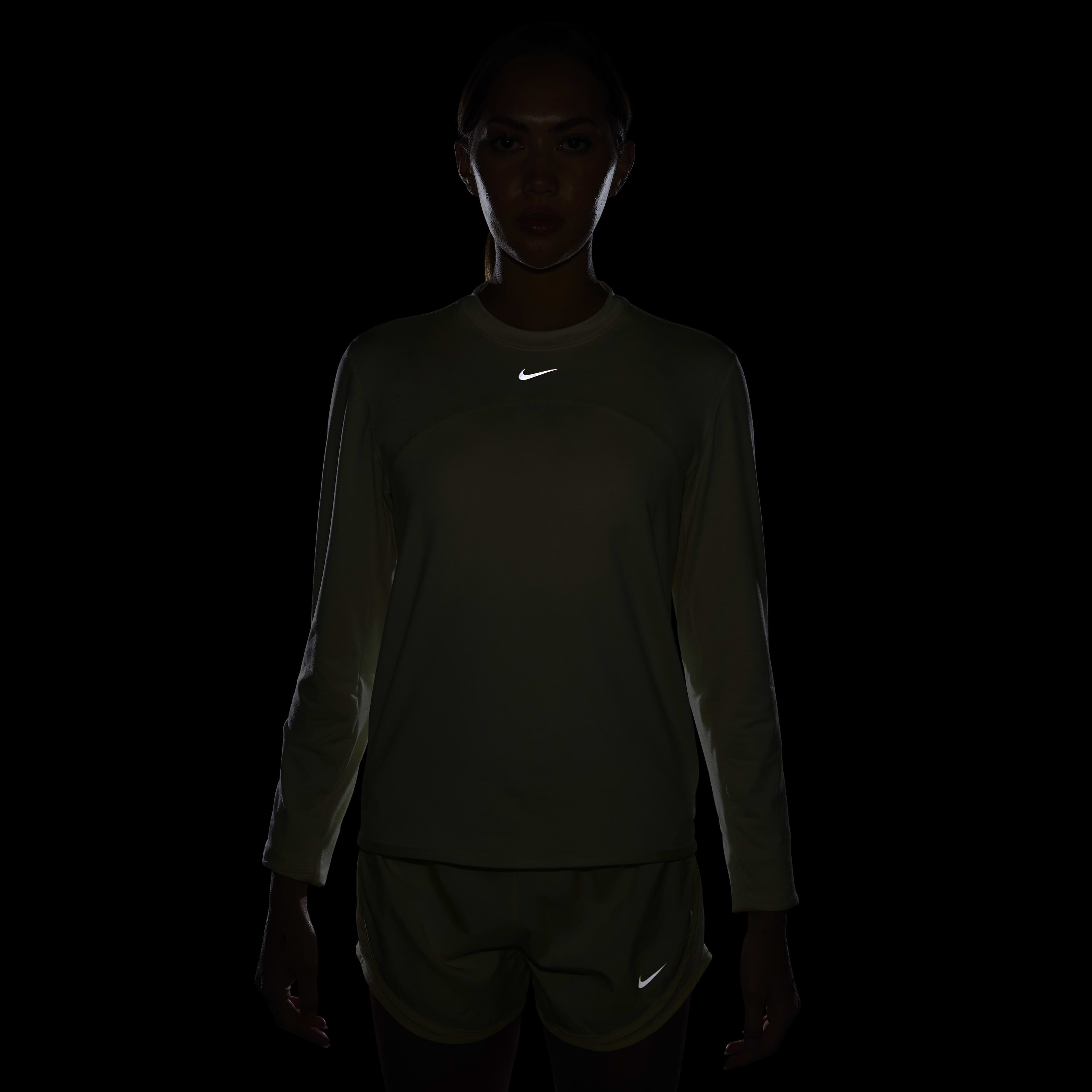 Nike Dri-FIT Swift UV image number 6