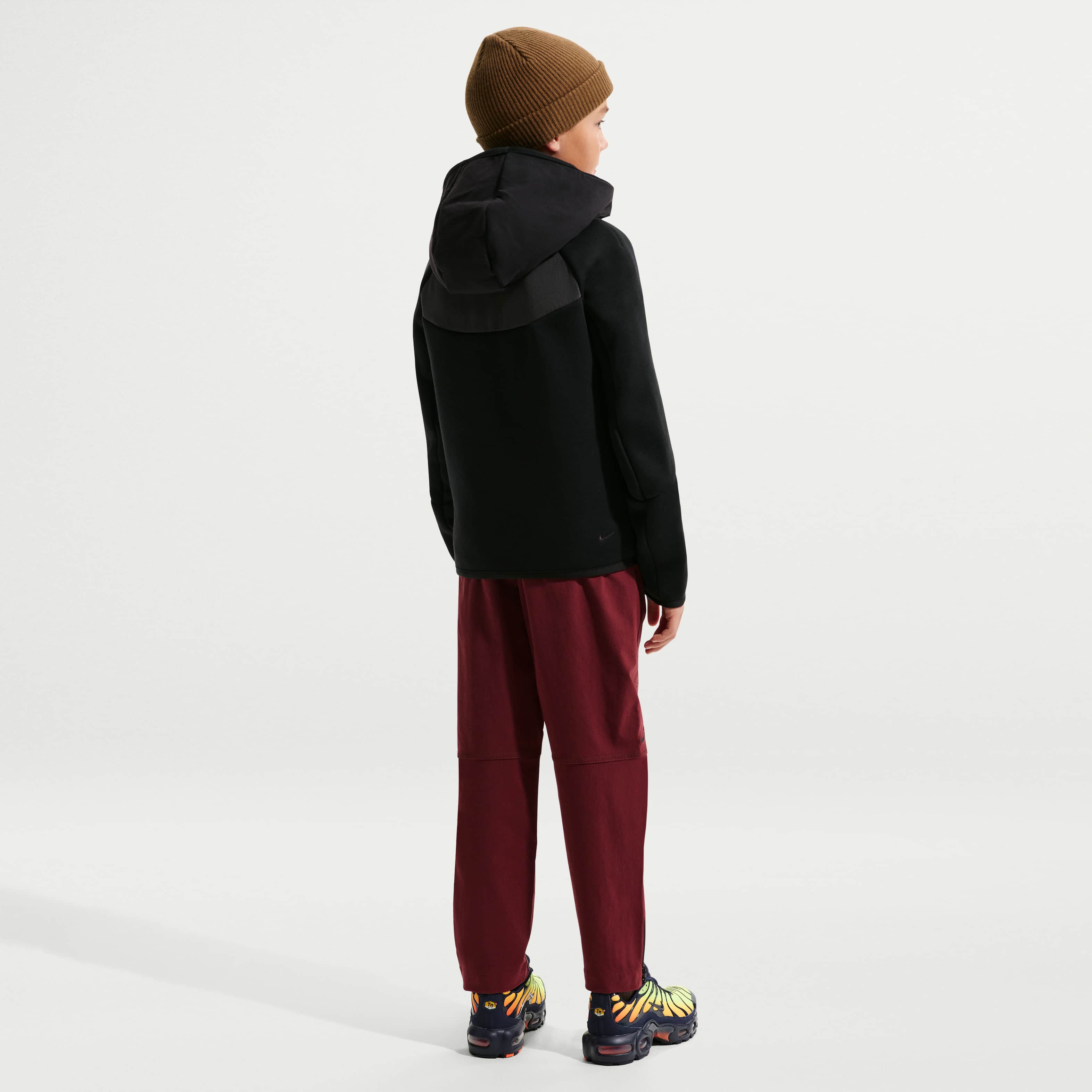 نايكي سبورتسوير تك فليس image number 4