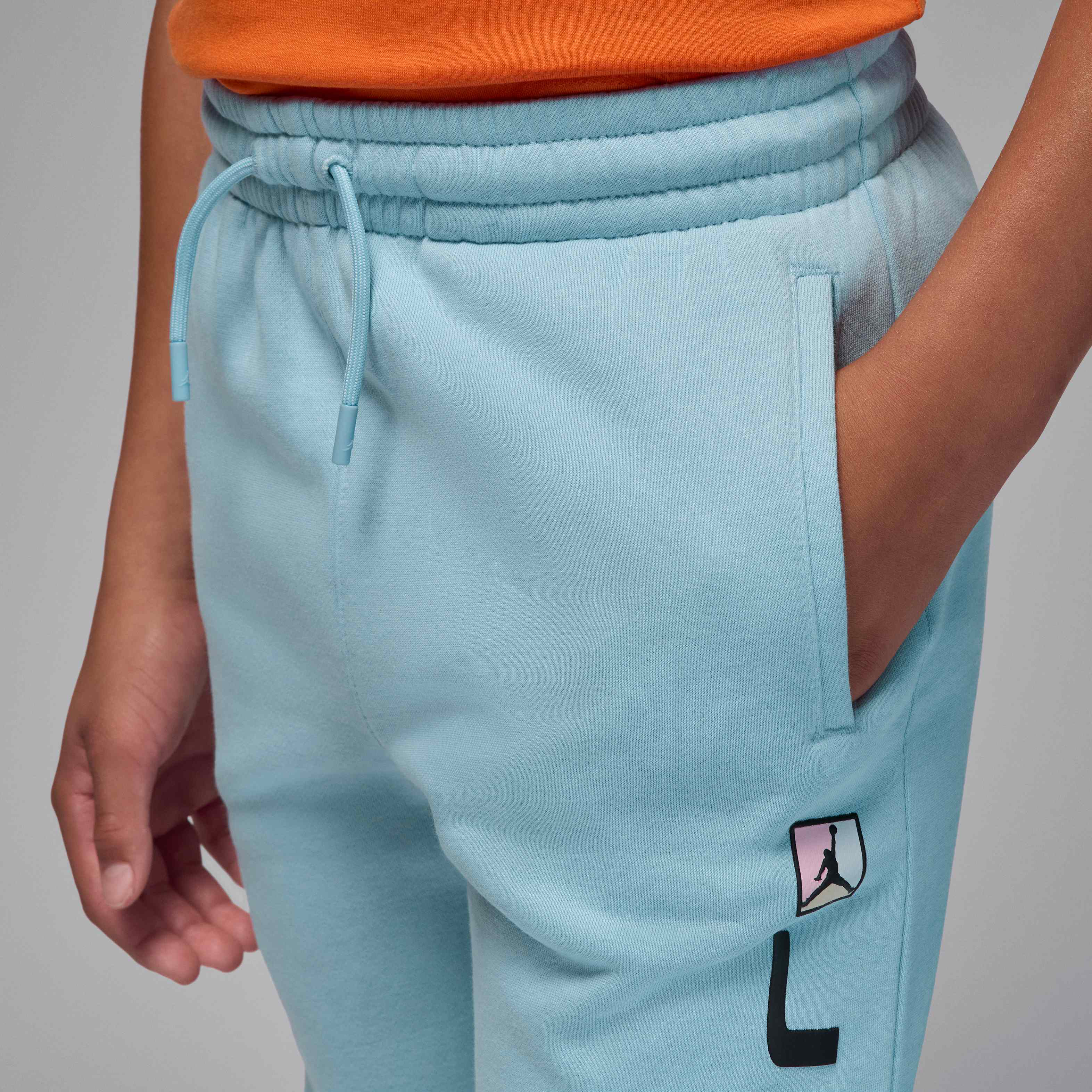 Jordan Essentials image number 2