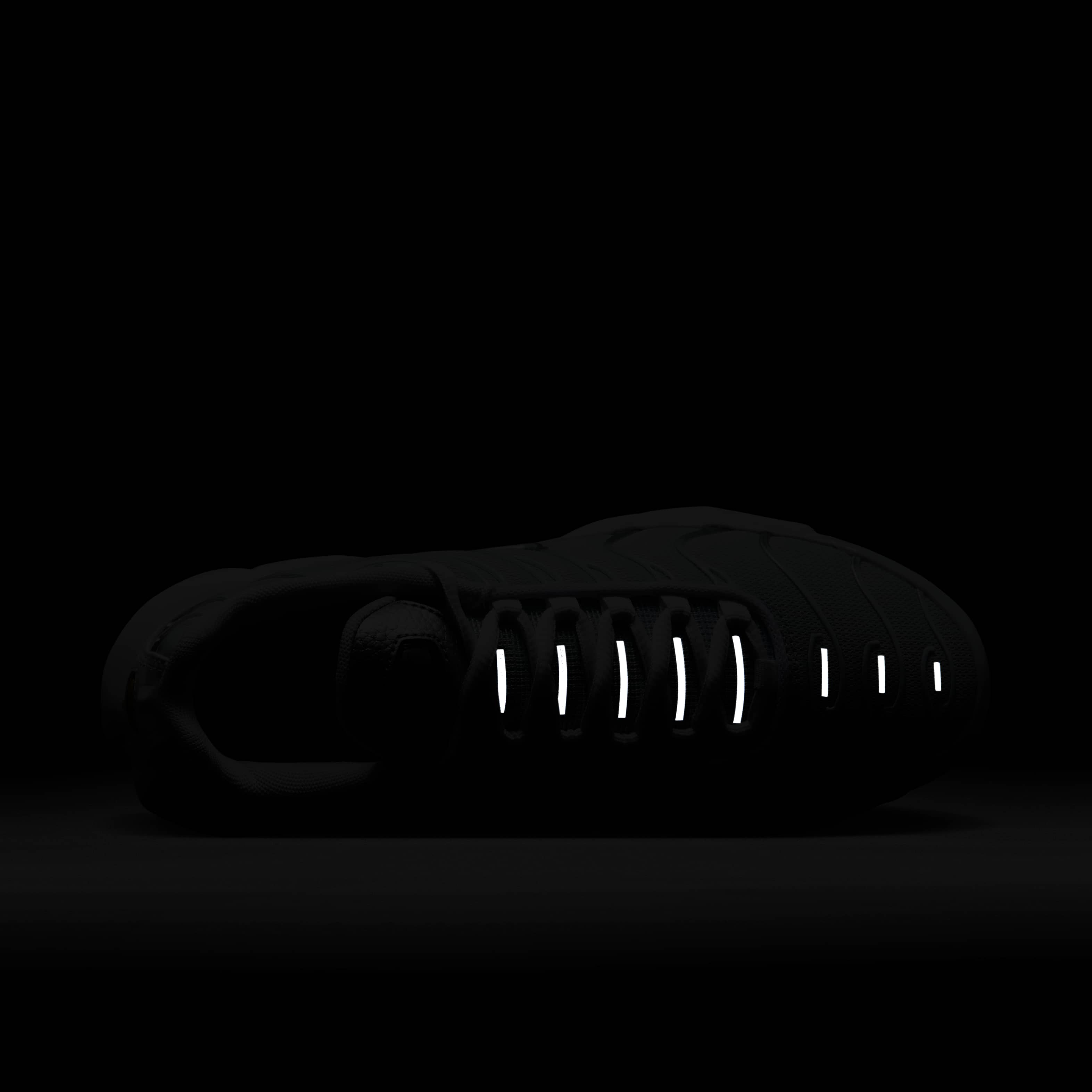 اير ماكس بلاس image number 9