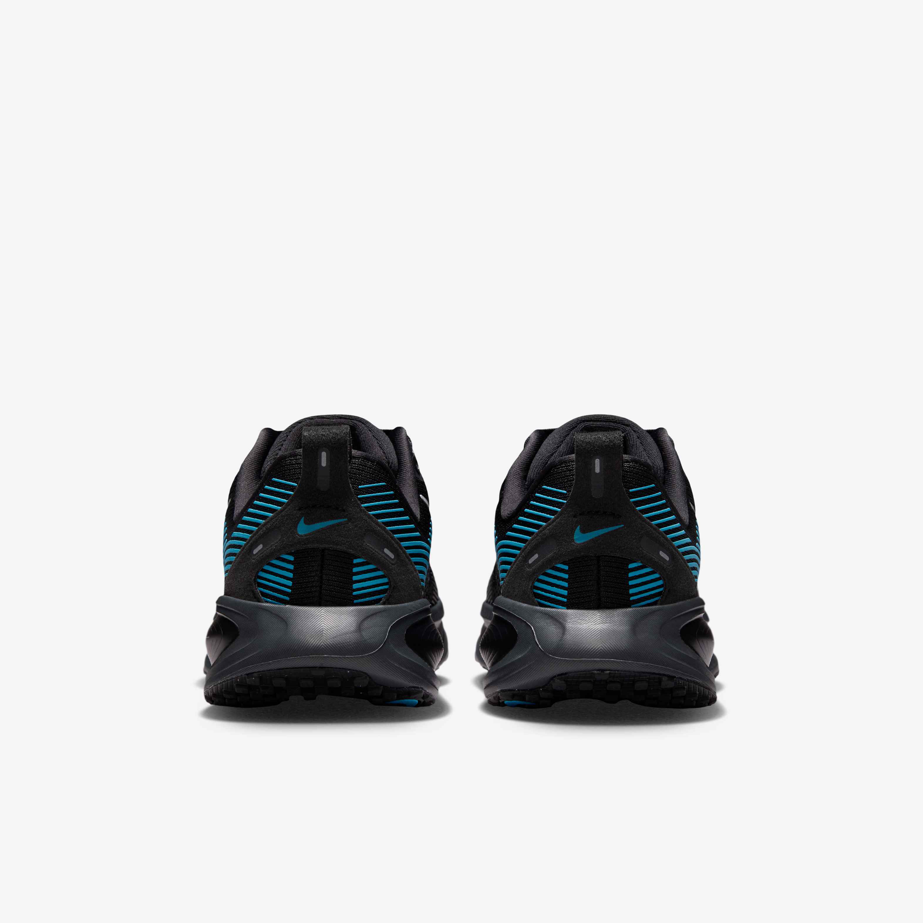 Nike Vomero 18 image number 5