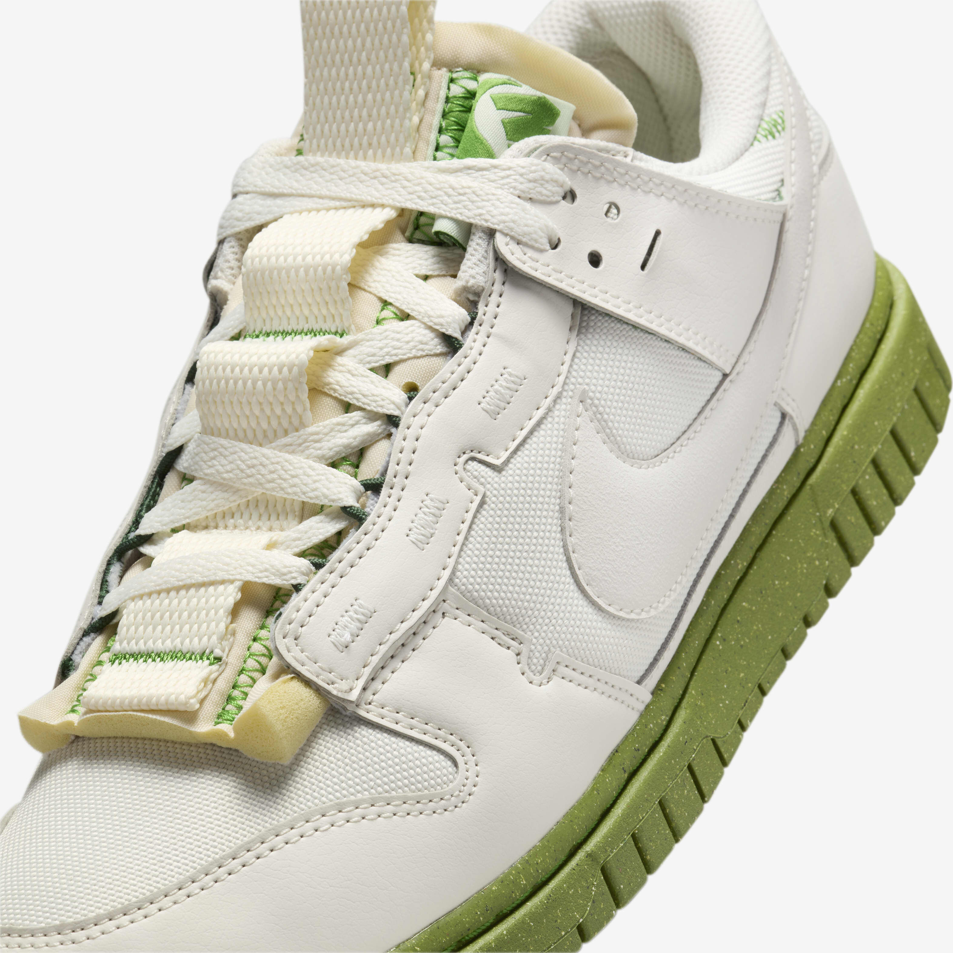 اير دانك لو جامبو image number 6