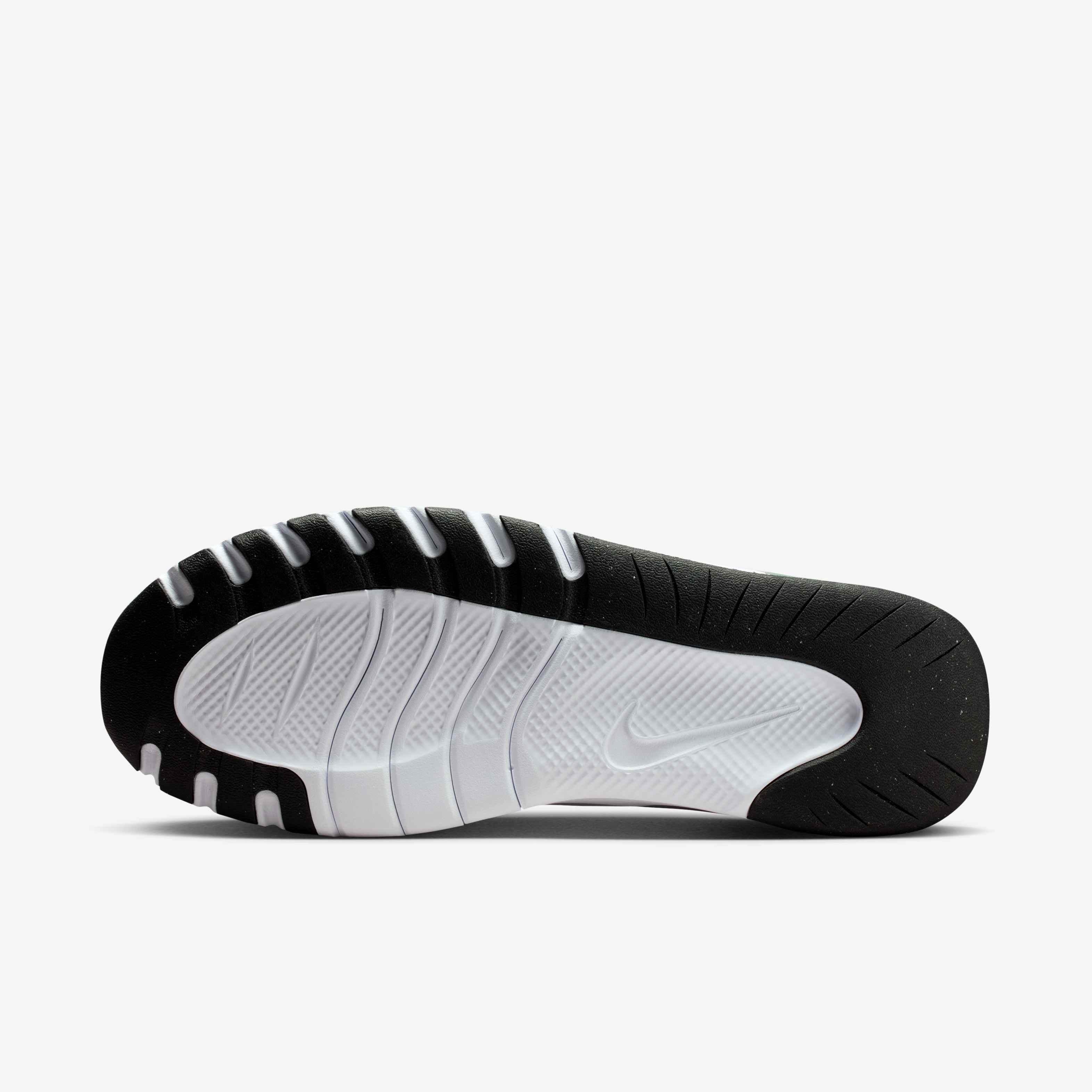 Nike Flex Train image number 1