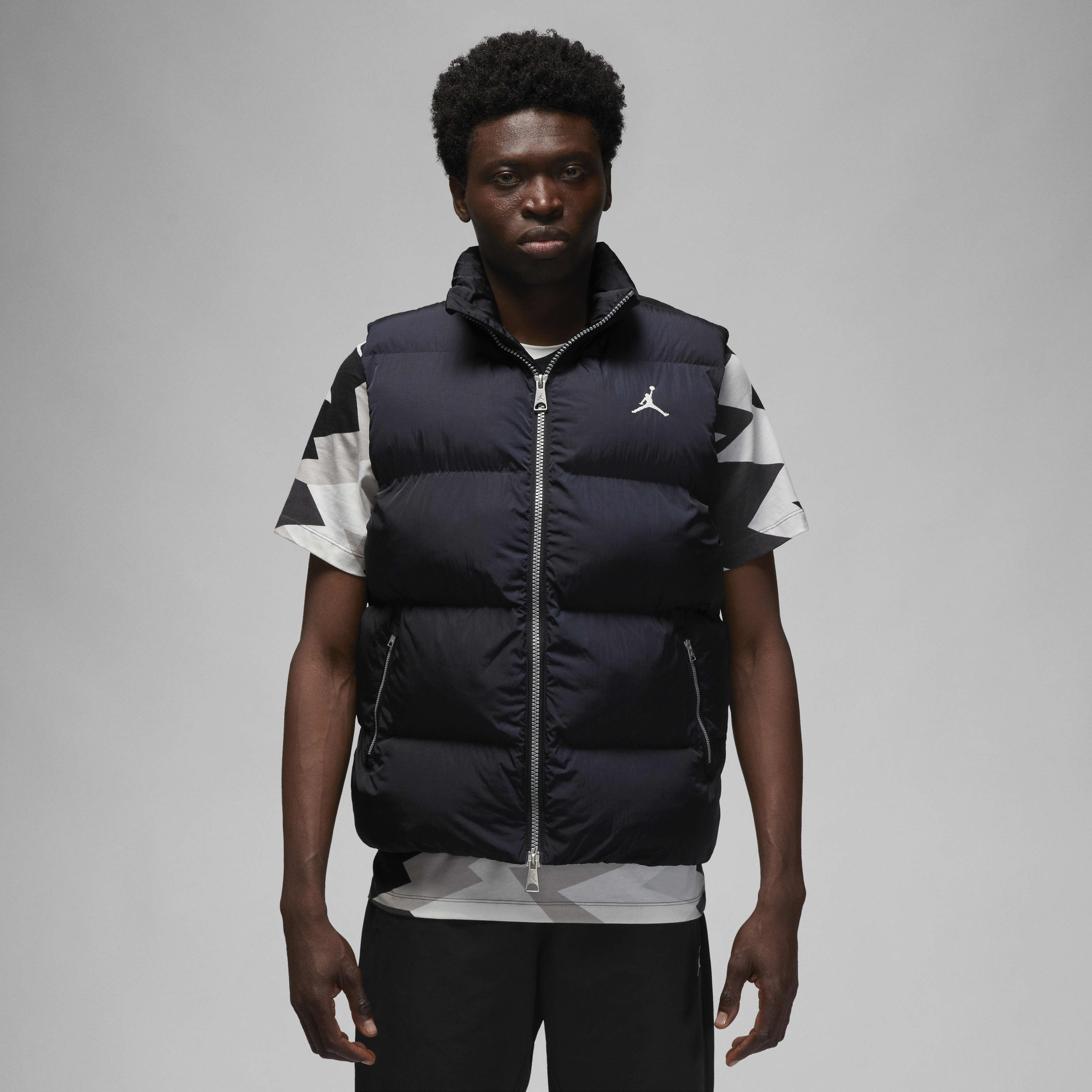 Buy Jordan Essentials Men s Gilet Nike Qatar Official