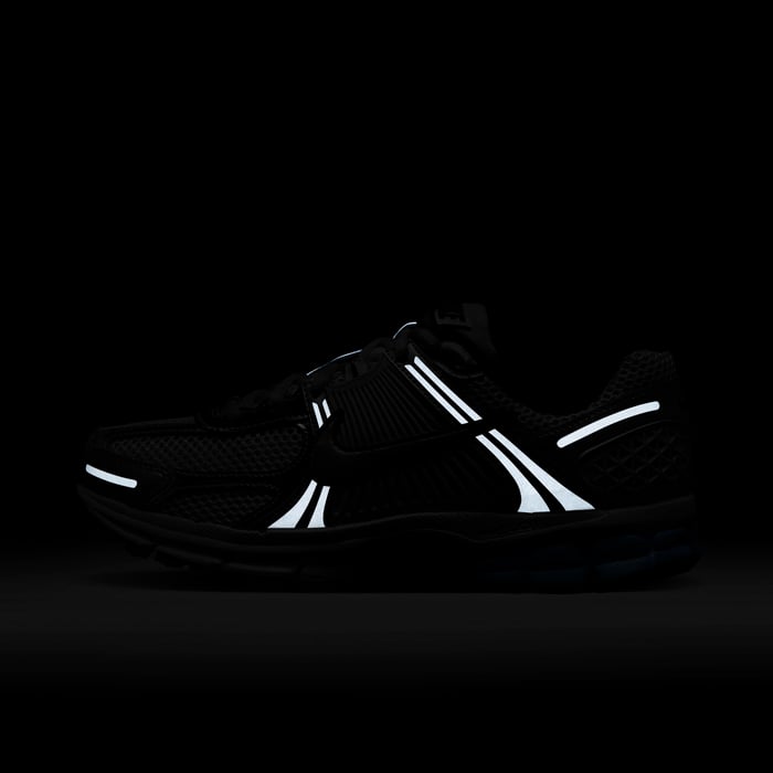 نايكي زووم فوميرو 5 image number 10 نايكي زووم فوميرو 5 image number 10