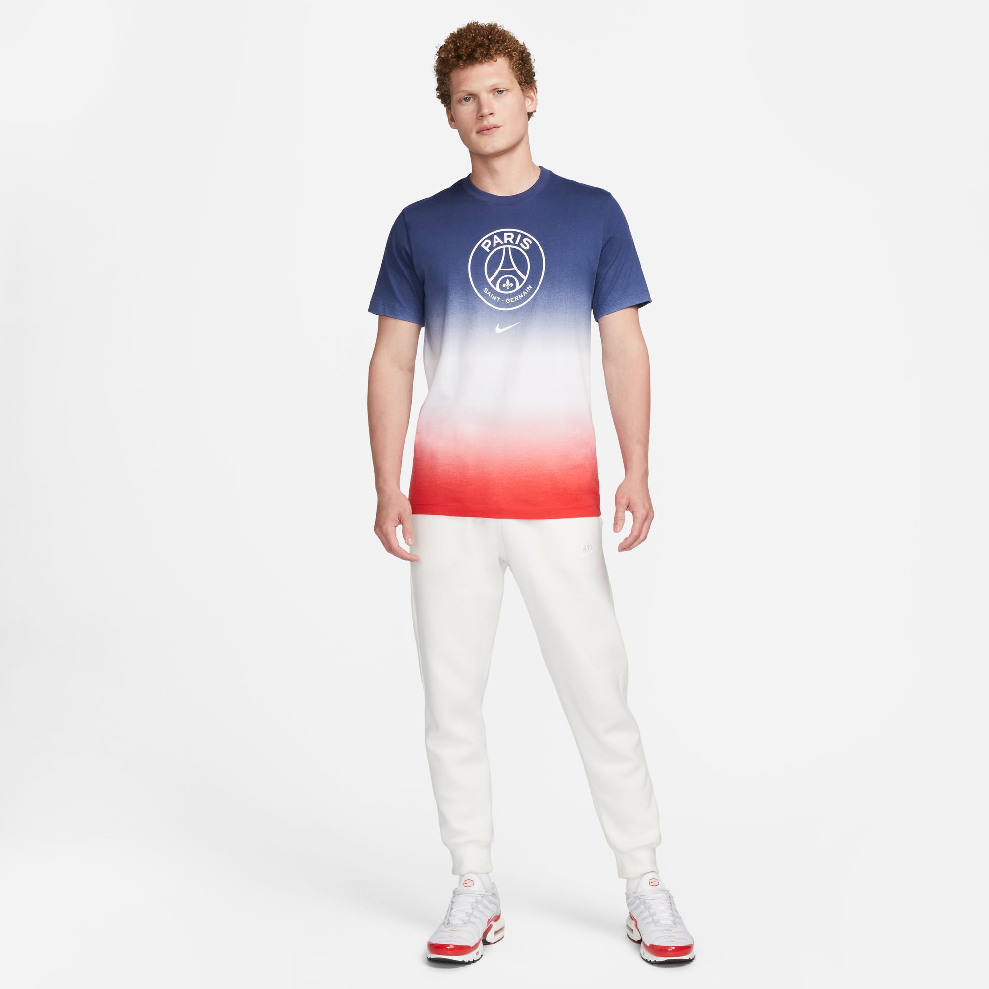 Paris Saint-Germain Crest image number 2