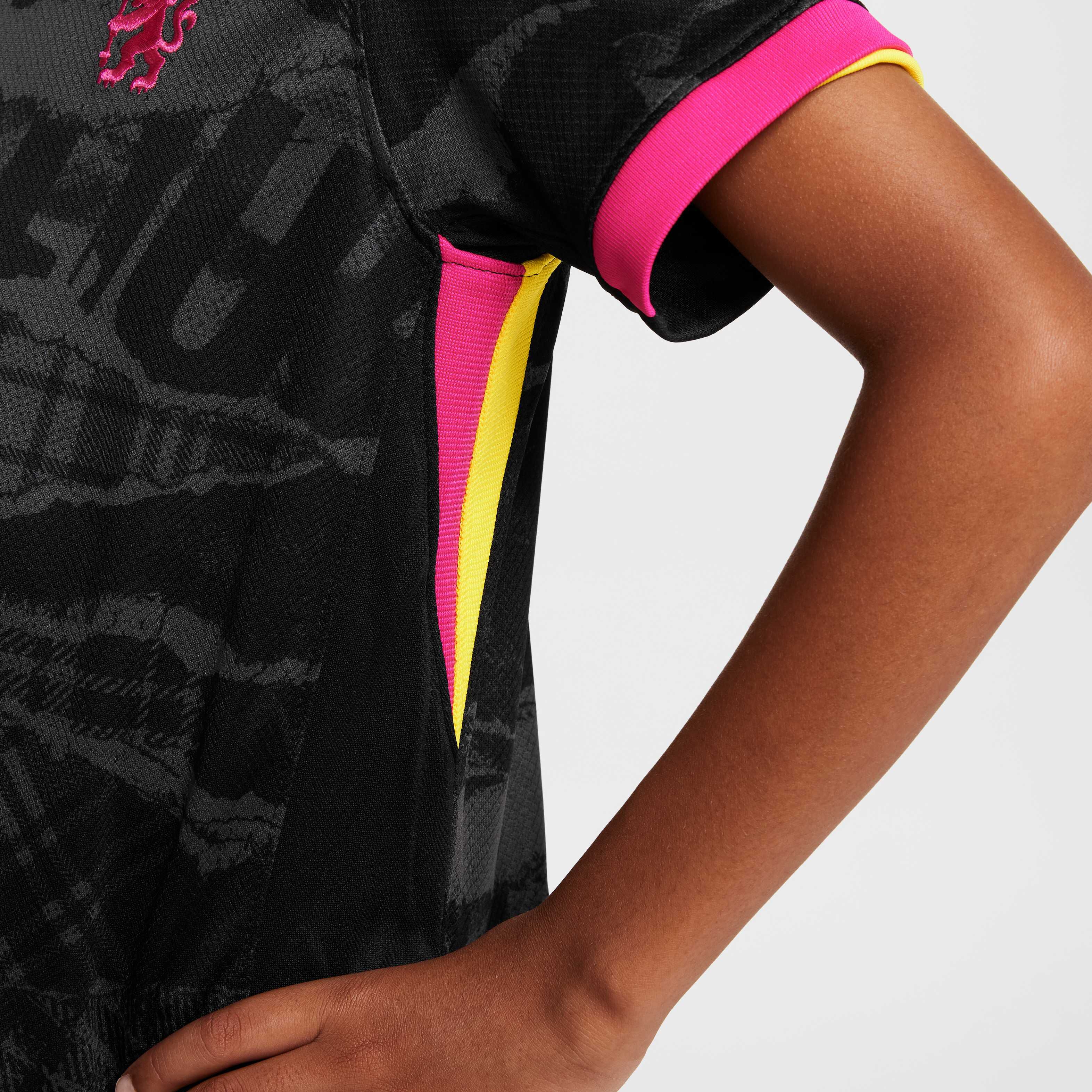 Chelsea F.C. 2024/25 Stadium Third image number 6