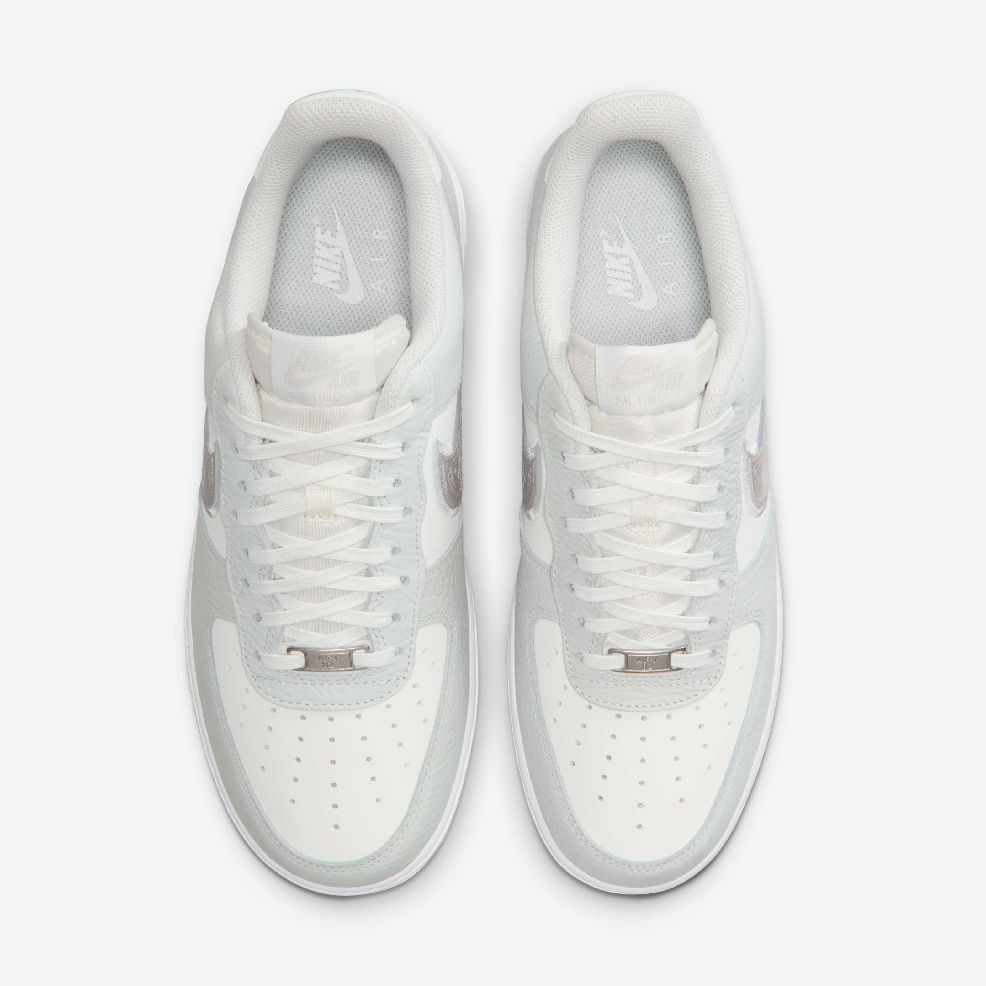 Nike Air Force 1 '07 LV8 image number 3
