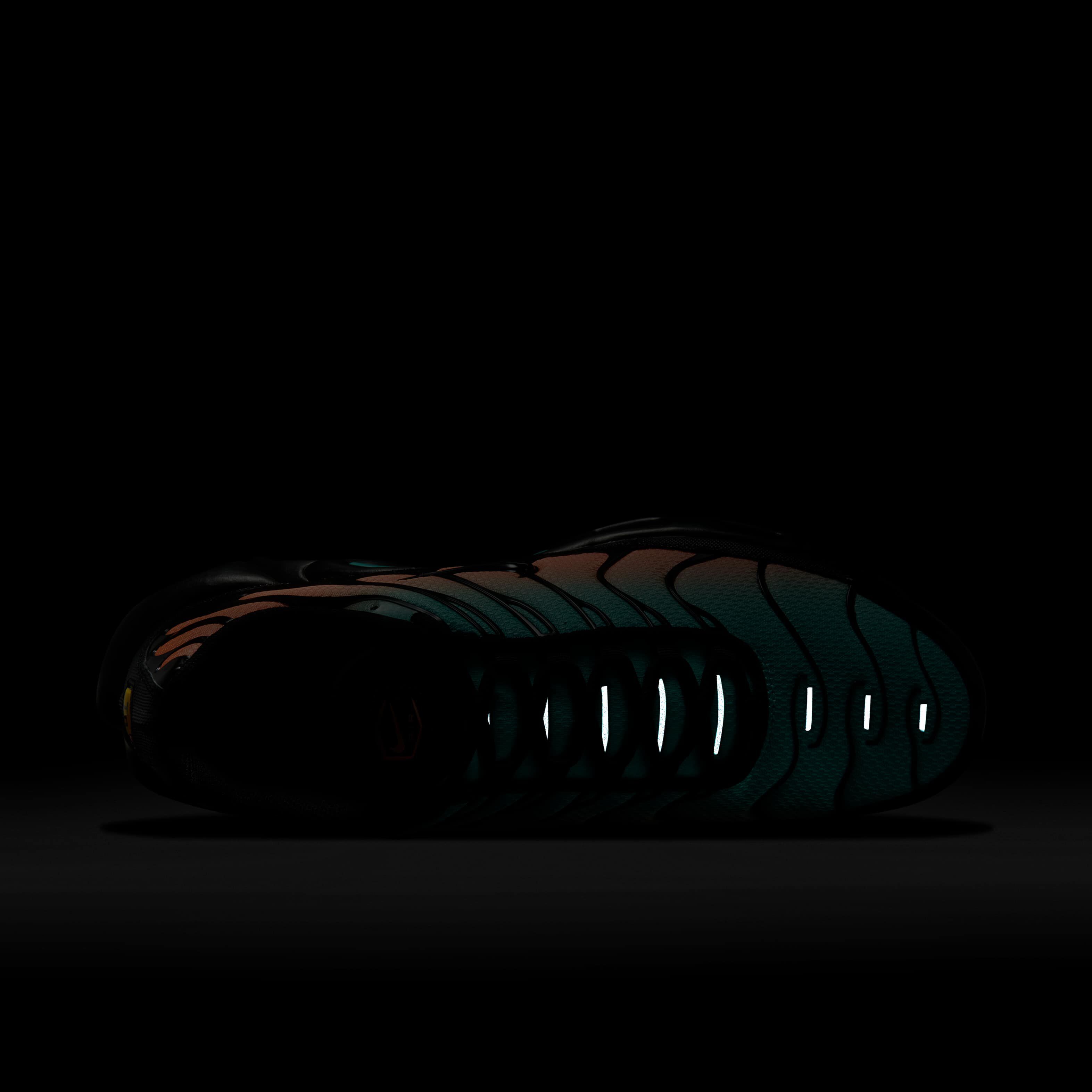 نايكي اير ماكس بلس image number 8